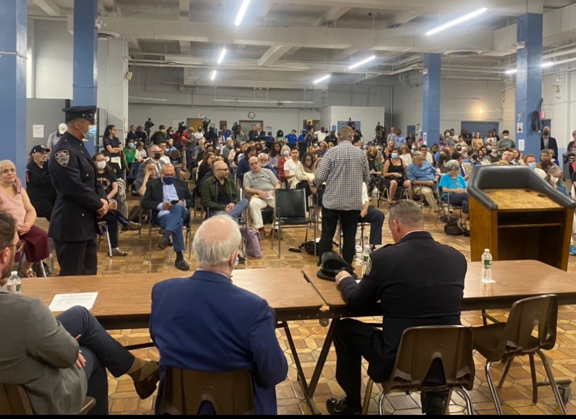 West Village Residents, NYPD Call For Permanent Curfew In Washington Square Park