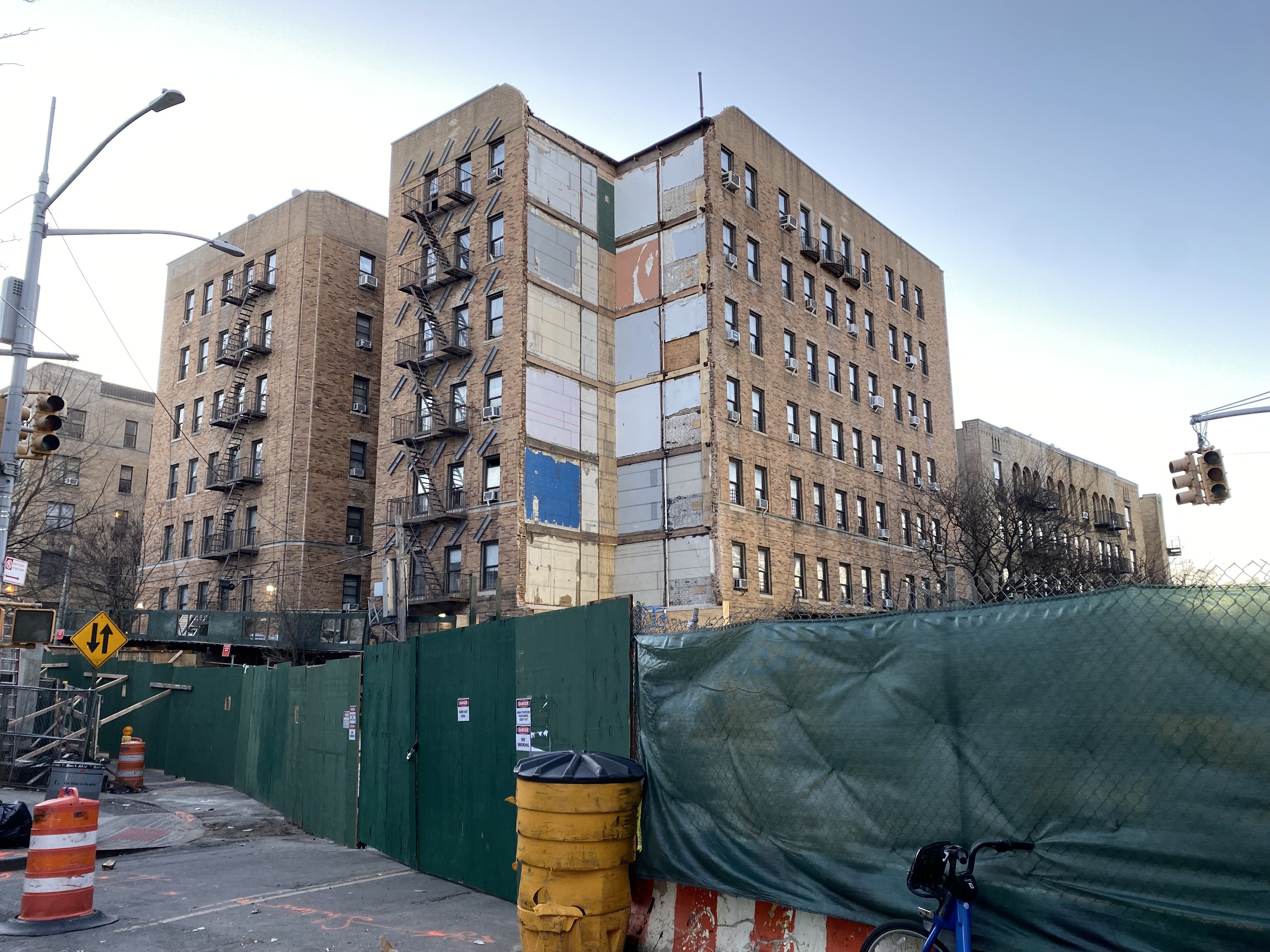 NYC lawmakers to unveil bills that keep displaced tenants close to home, speed repairs NYC lawmakers to unveil bills that keep displaced tenants close to home, speed repairs