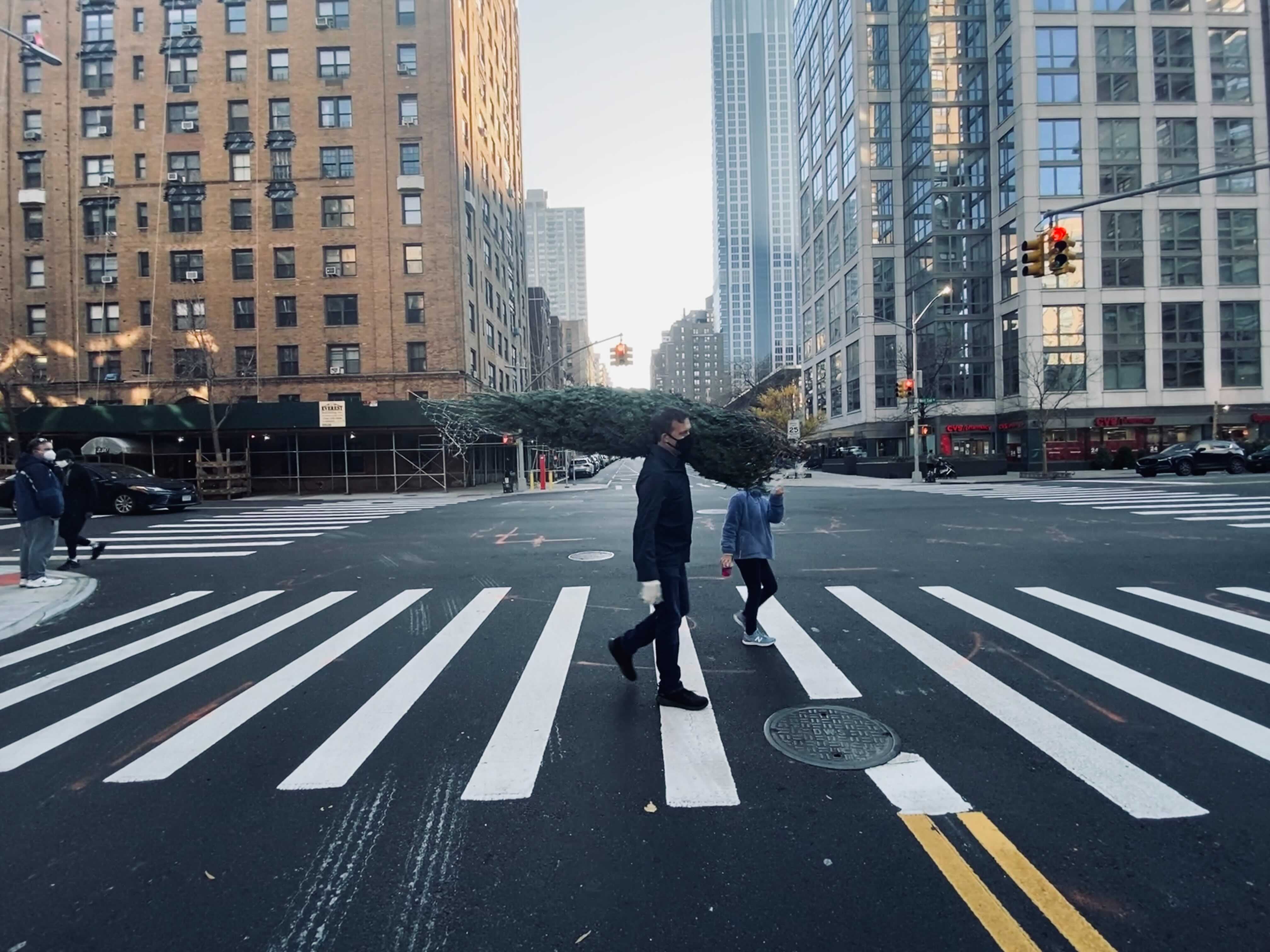 Extra Extra: UFO Reports Are Soaring In NYC Extra Extra: UFO Reports Are Soaring In NYC