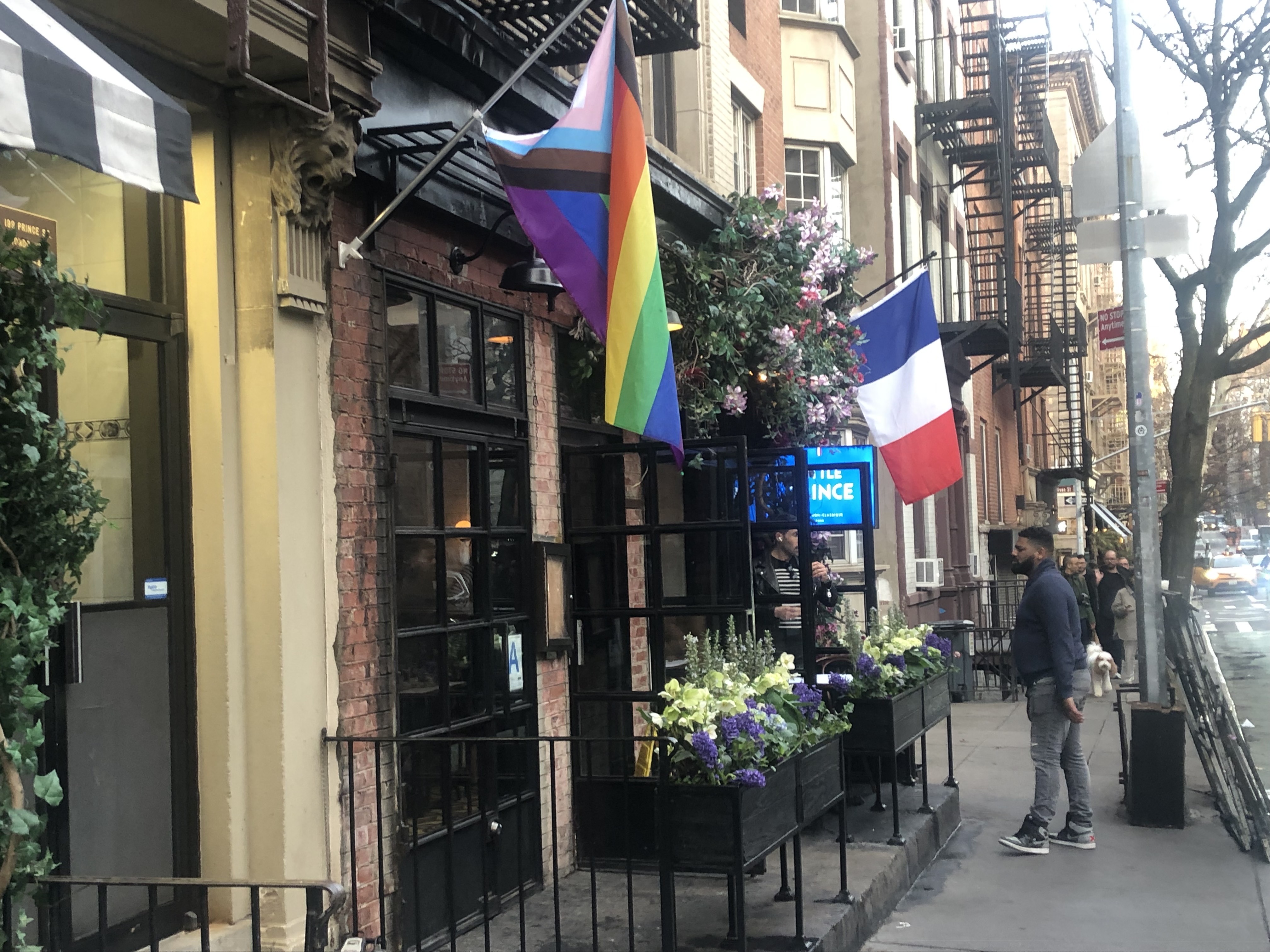 Suspect who burned pride flag at SoHo restaurant arrested, police say Suspect who burned pride flag at SoHo restaurant arrested, police say