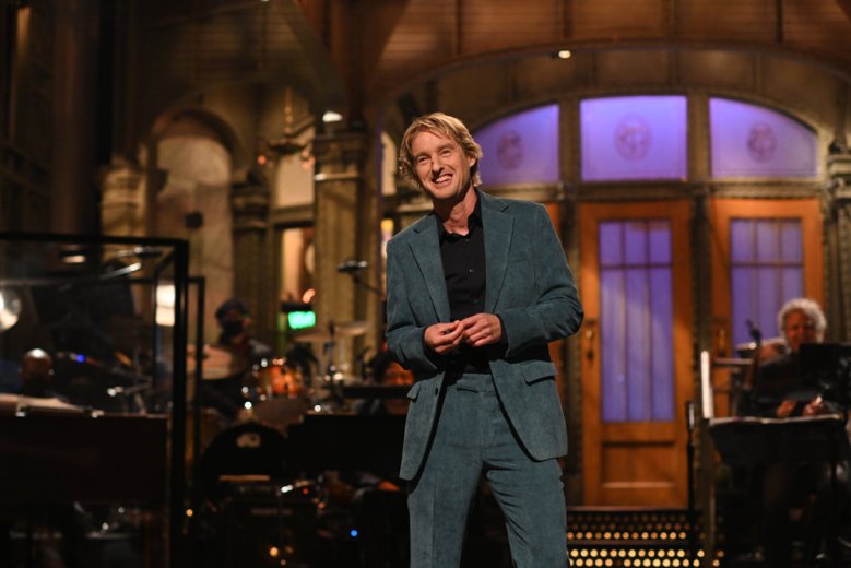 SNL Recap: Owen Wilson Wows & Cast Expands In Season Premiere