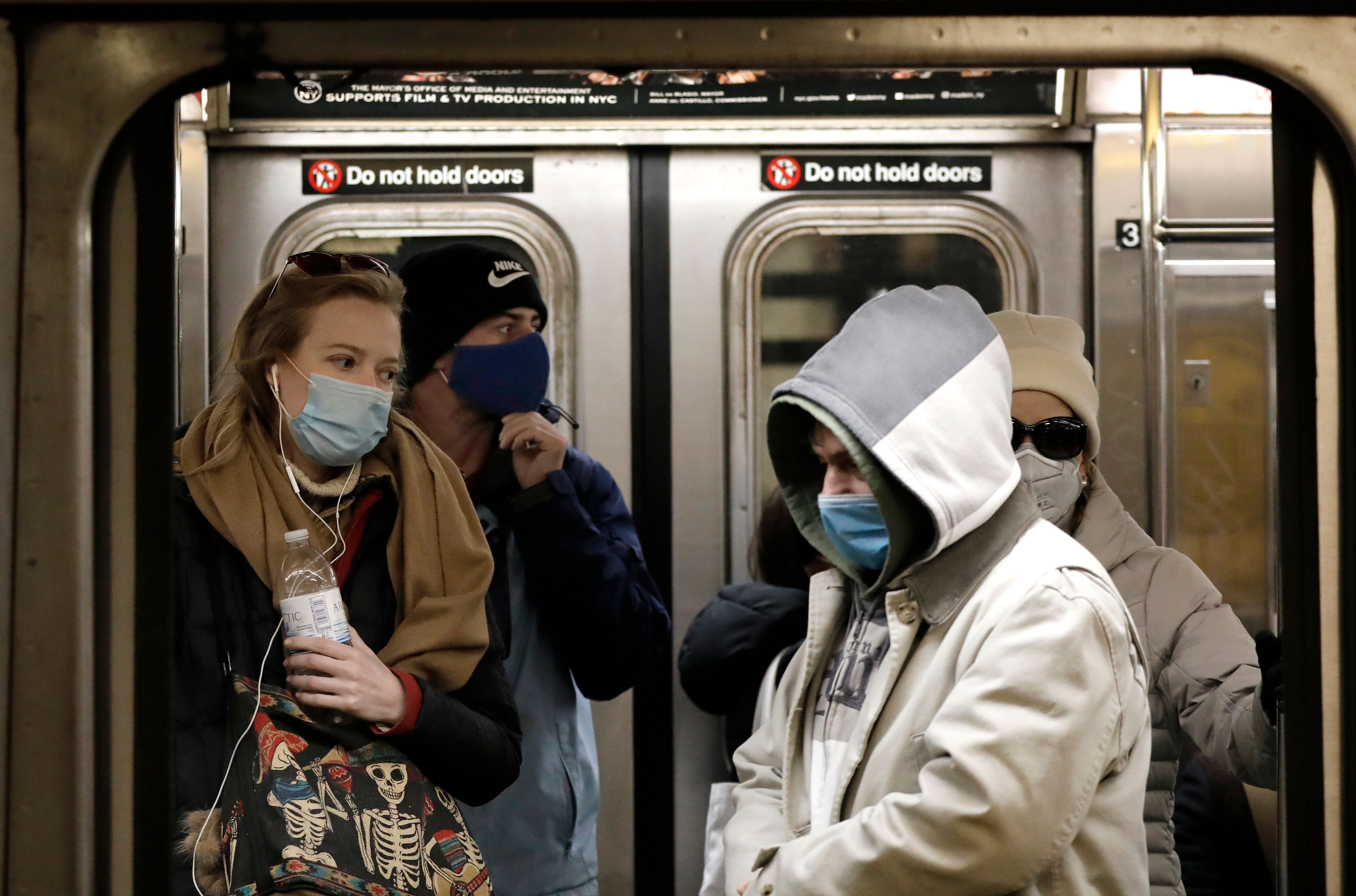 Ask An Epidemiologist: How To Stay Safe From COVID While Riding The Subway