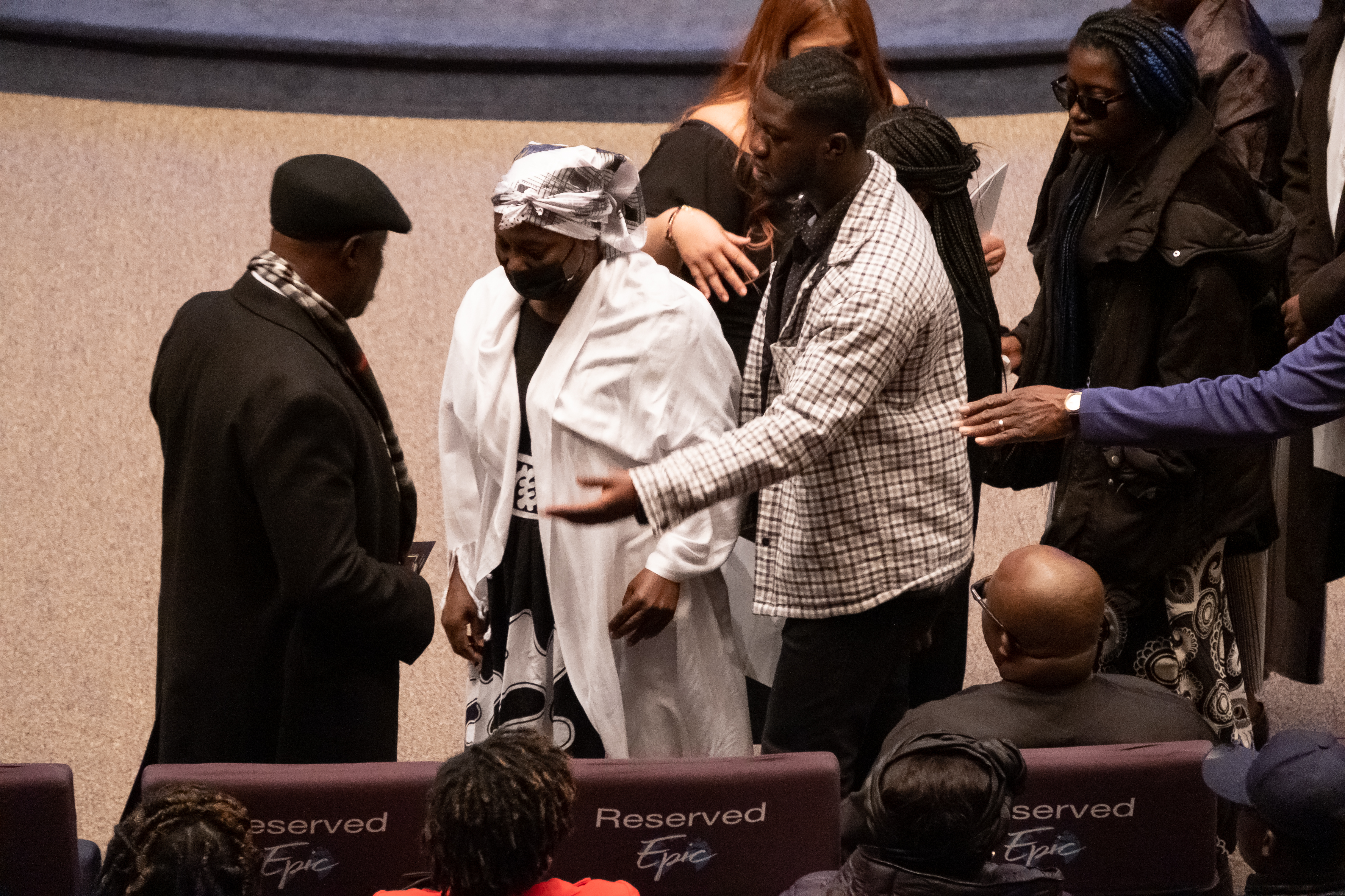 Hundreds mourn slain NJ councilwoman &mdash; recalling her faith, her devotion, her smile