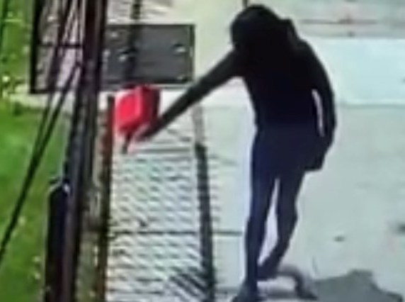 Police Search For Suspected Yeshiva Arsonist Amid 93% Spike In NYC Hate Crime Cases This Year