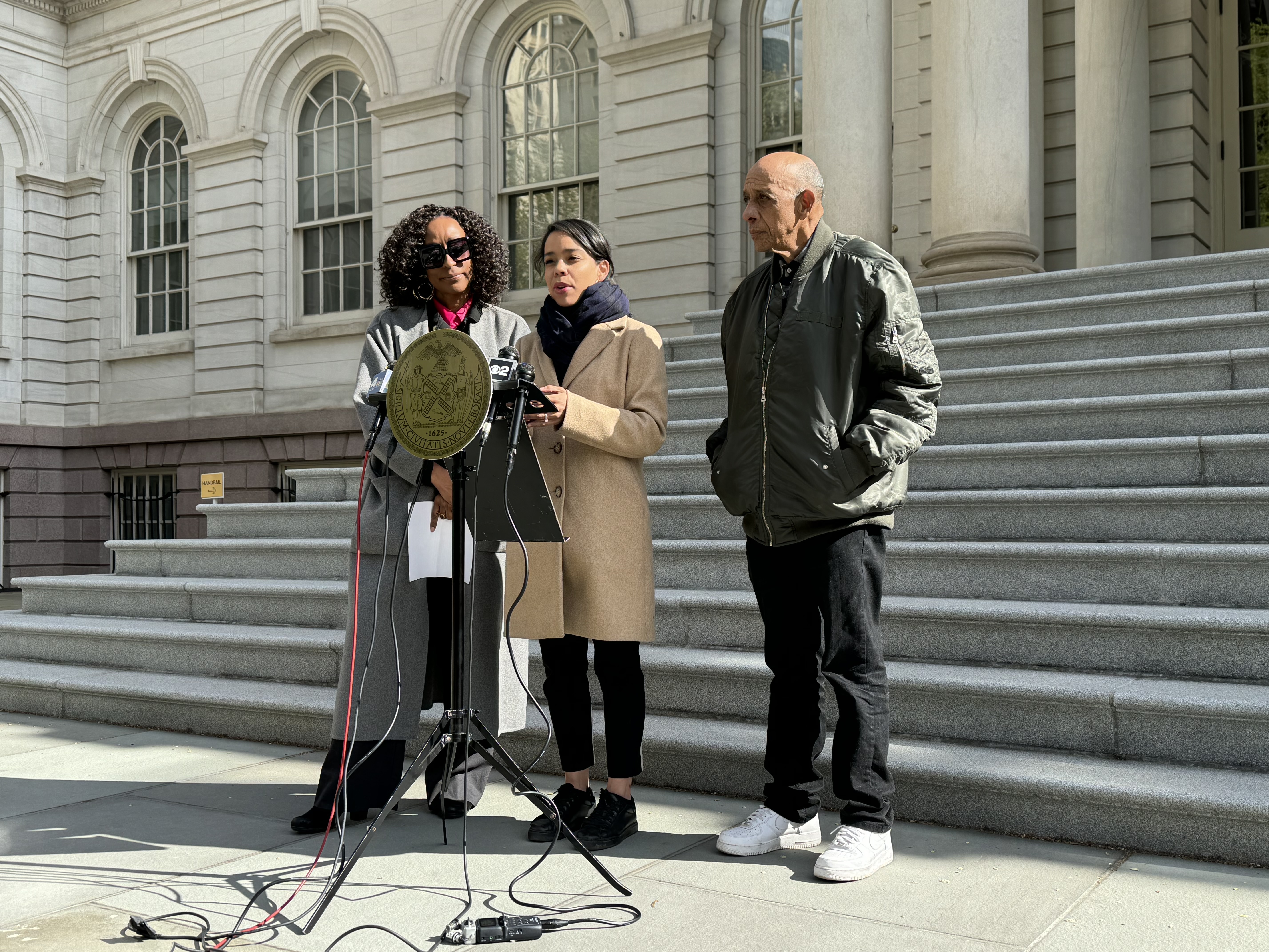 NYC Council weighs bill to tighten building safety measures following Bronx collapse