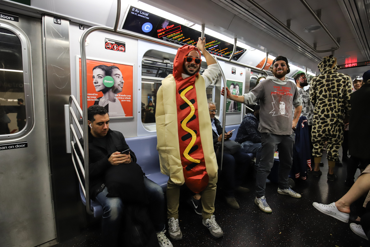 NYC Subway Halloween 2019 Gothamist