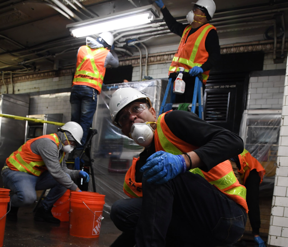 MTA teams up with Mr. & Mrs. Met to distribute over 50K masks