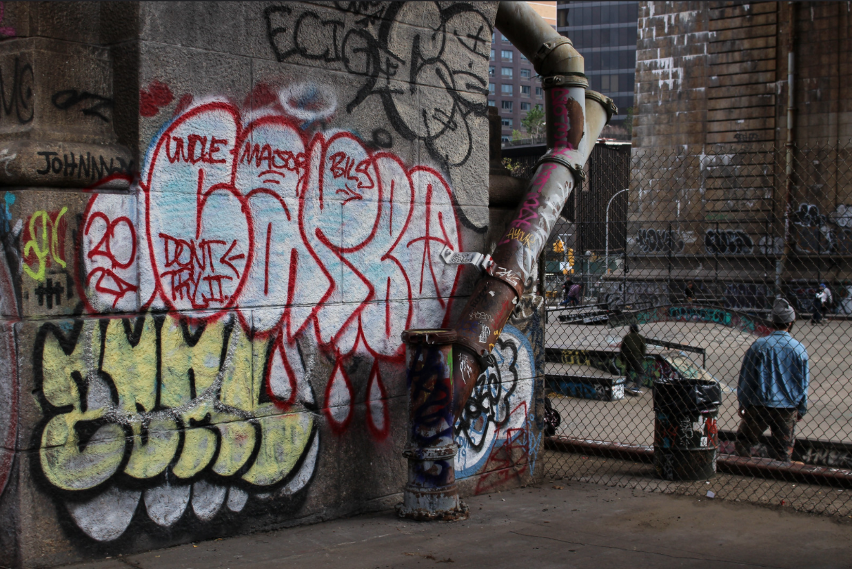 Early Addition: Do You Need Reservations To Walk Through This Extreme Outdoor Dining Sidewalk? Early Addition: Do You Need Reservations To Walk Through This Extreme Outdoor Dining Sidewalk?