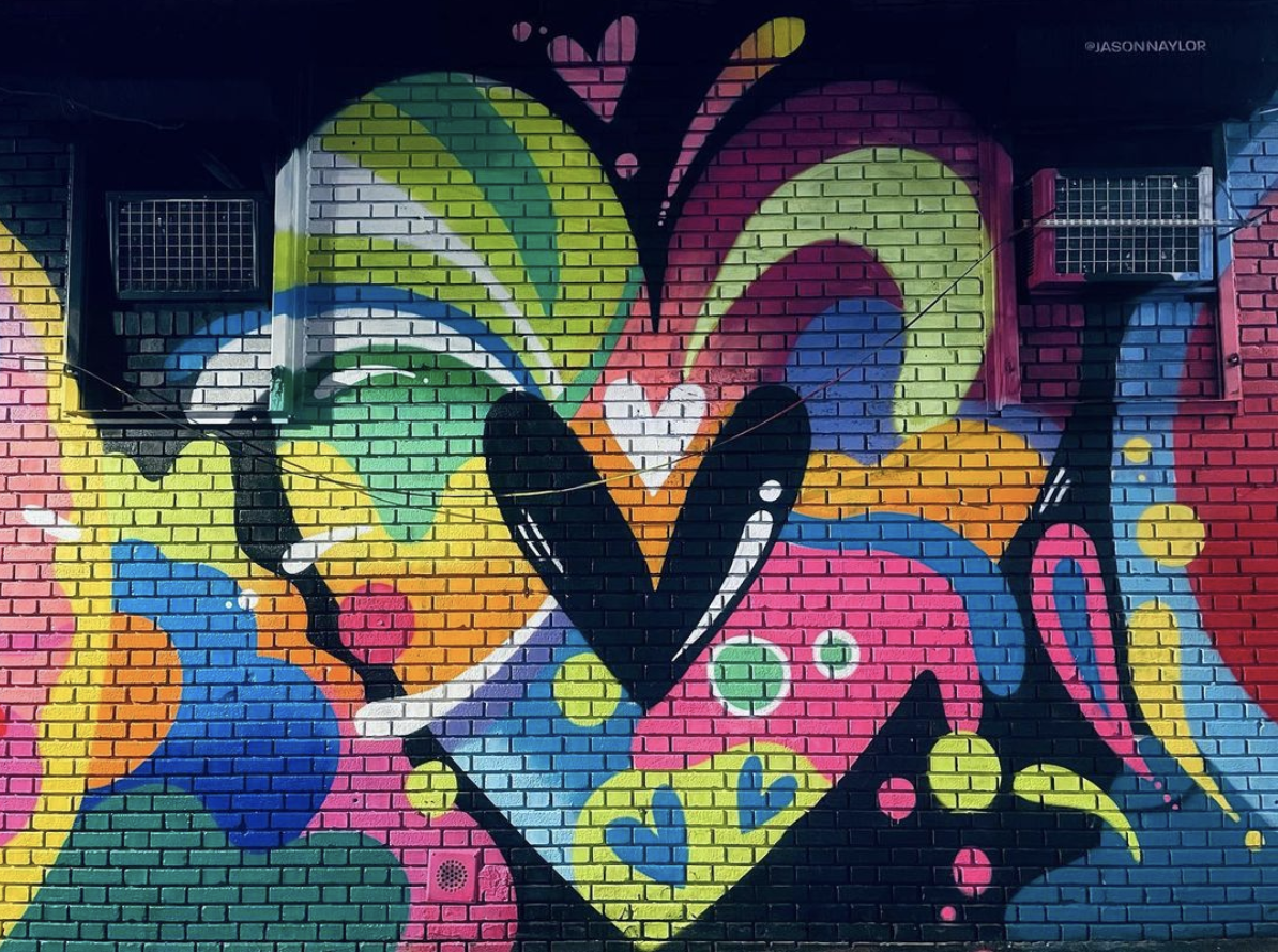 heart graffiti in nyc