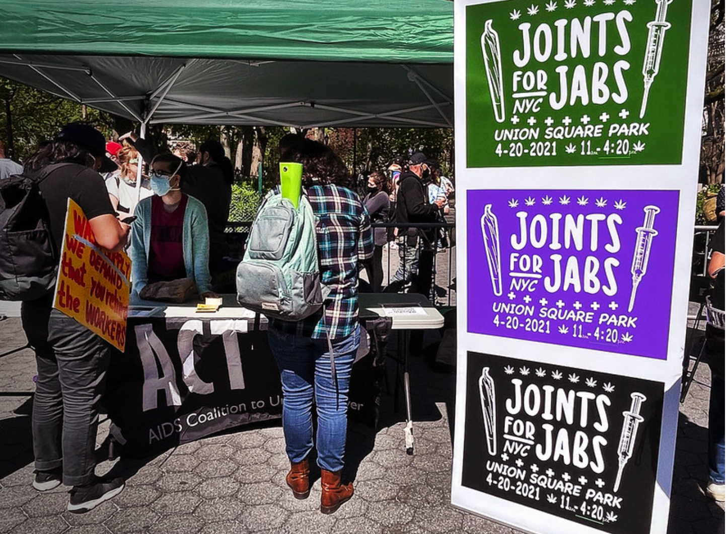 Donuts, Baseball Tickets, Cheesecake, & More: The Best Vaccine Incentives In NYC Donuts, Baseball Tickets, Cheesecake, & More: The Best Vaccine Incentives In NYC