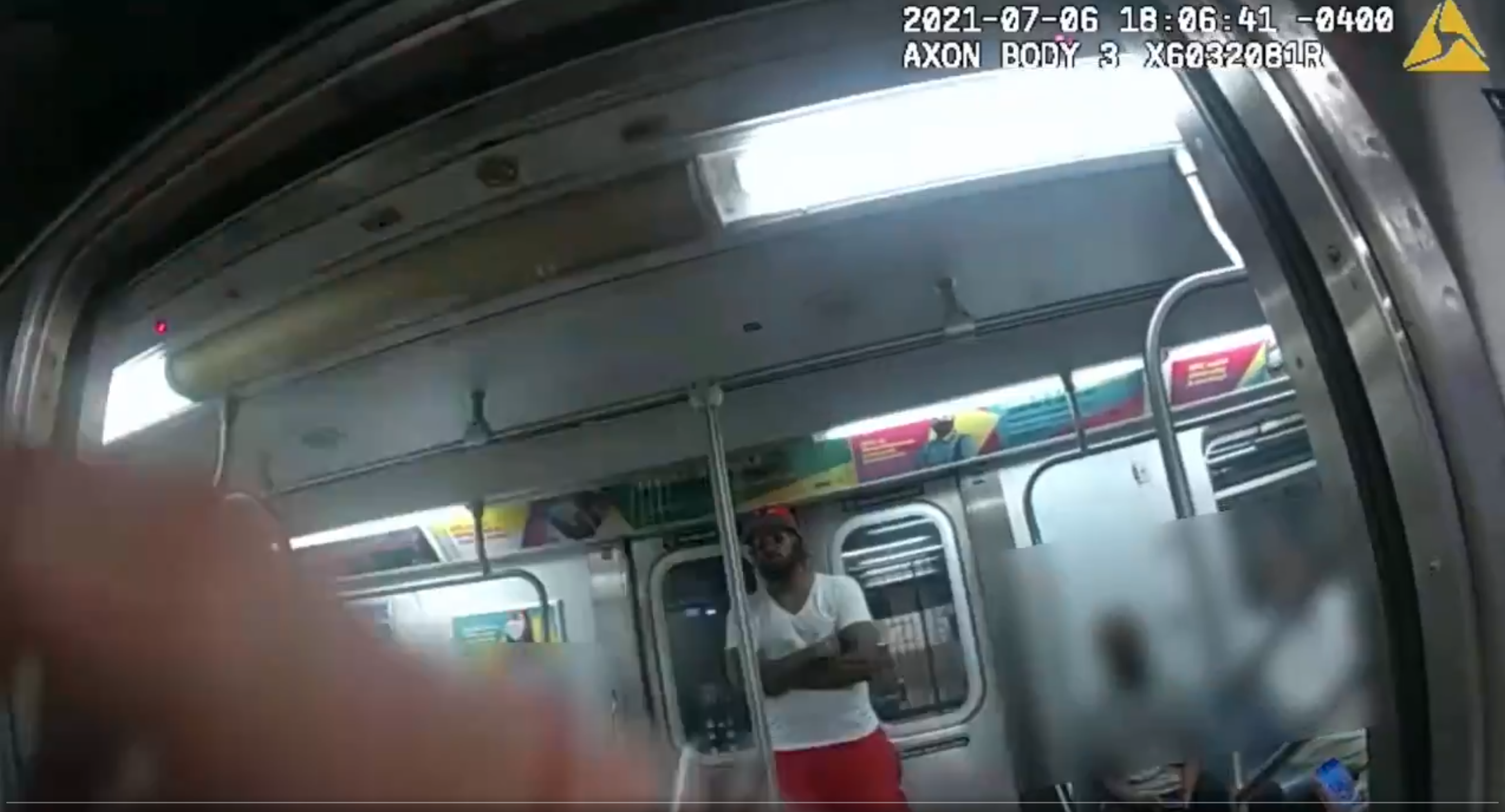 De Blasio Says Man Tased By NYPD On Subway Acted Aggressively, But Criticizes Lack Of De-Escalation