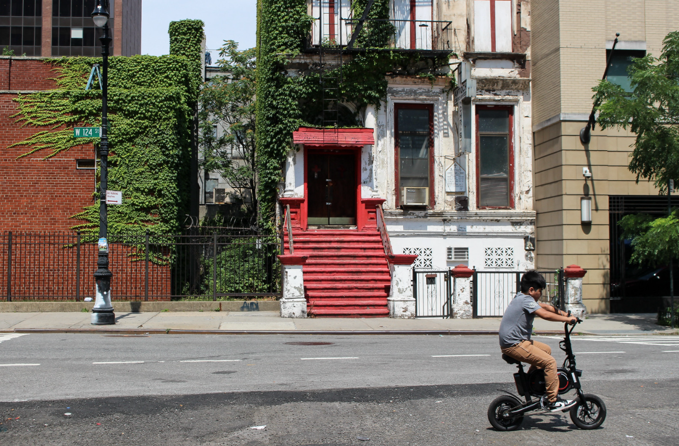 Extra Extra: Hamptons Squatter Explains How To Squat In The Hamptons Extra Extra: Hamptons Squatter Explains How To Squat In The Hamptons