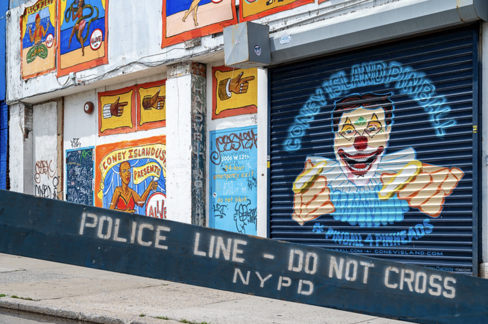 Early Addition: Blue Light Glasses Are Proven Effective At Making You More Attractive Early Addition: Blue Light Glasses Are Proven Effective At Making You More Attractive