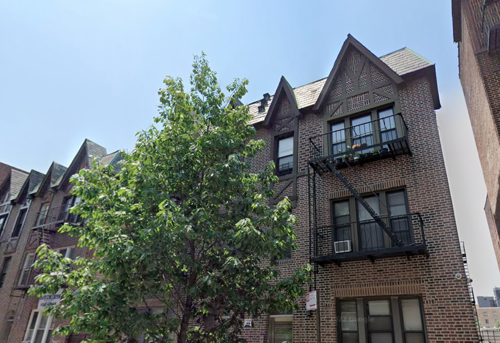 For homeless New Yorkers, new rule puts housing just out of reach For homeless New Yorkers, new rule puts housing just out of reach