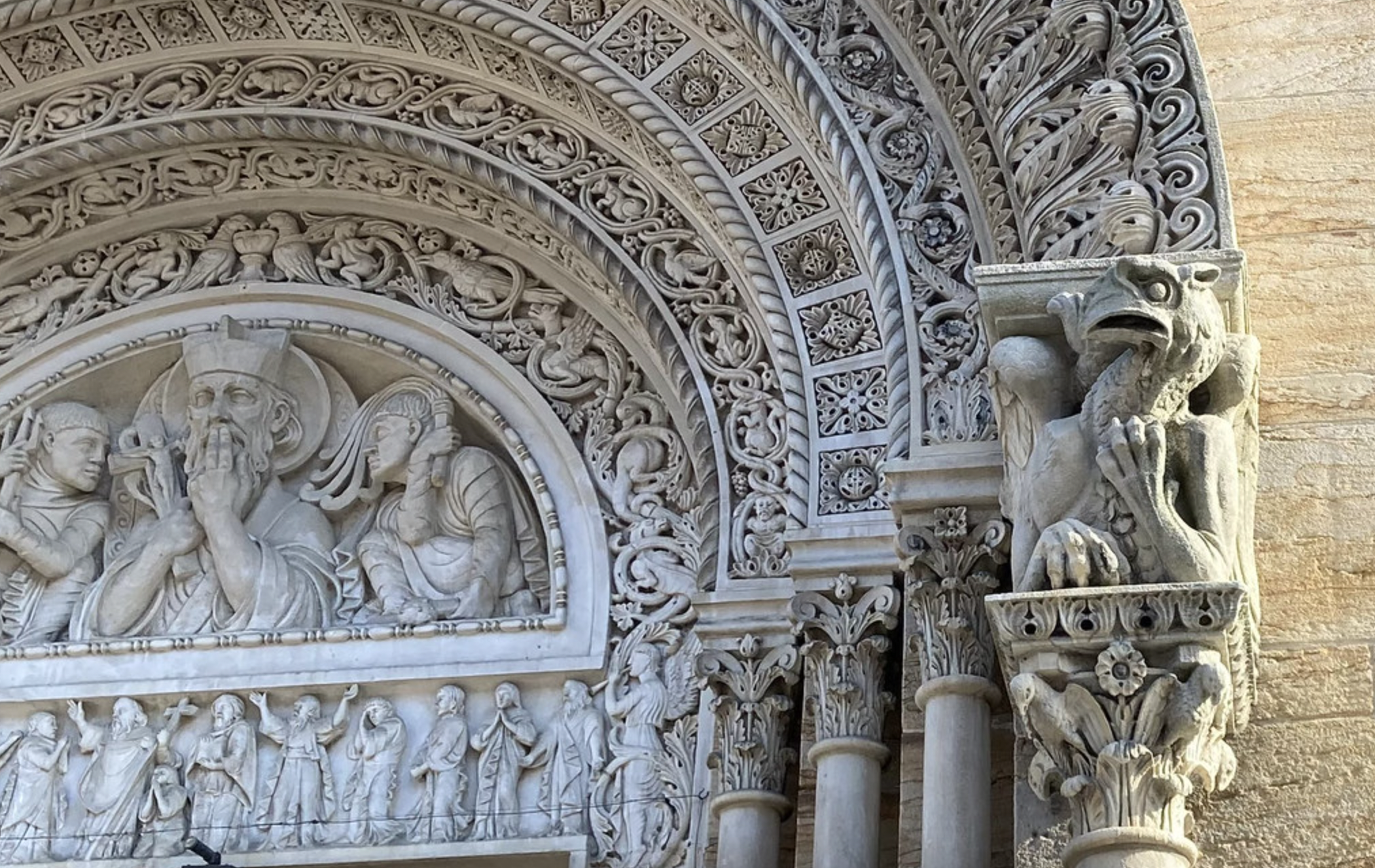 Extra Extra: Say goodbye to Century 21 in Bay Ridge