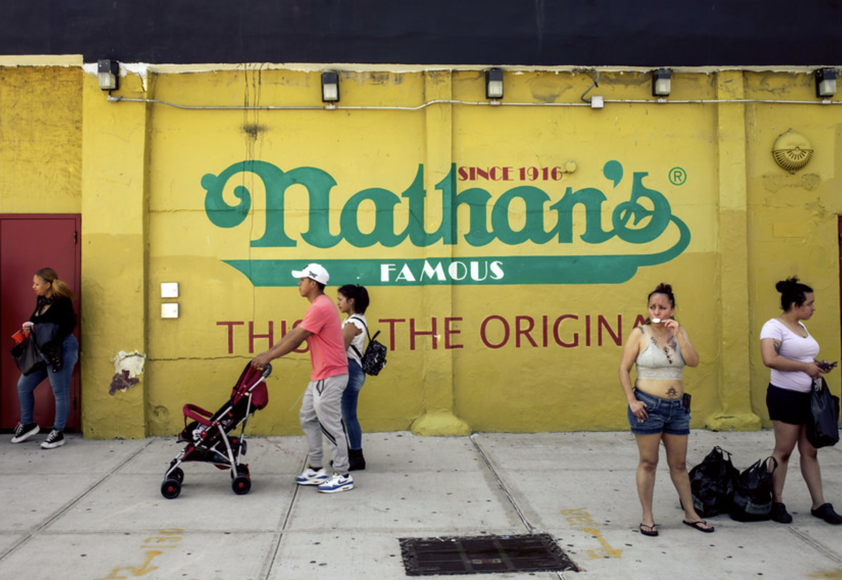 Extra Extra: Grizzly Bears in Central Park!