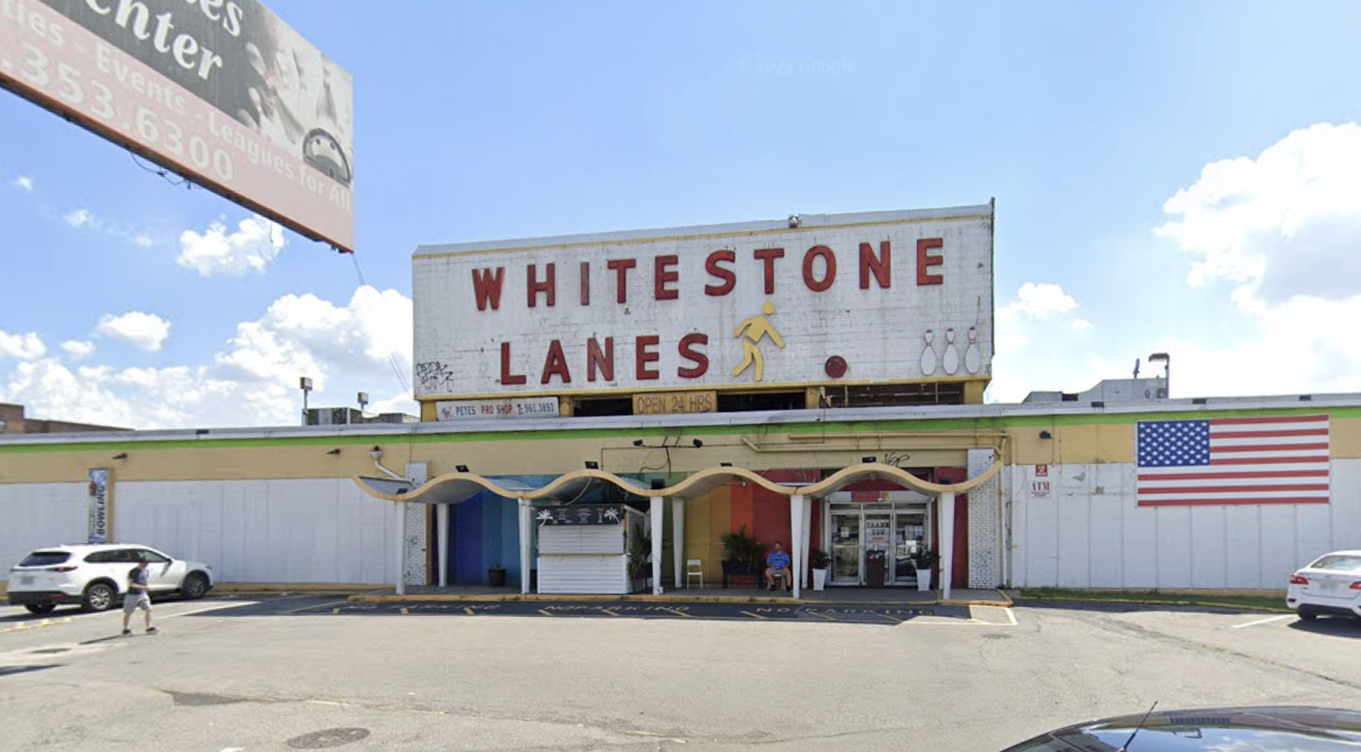 Council clears path to replace Whitestone Lanes with housing