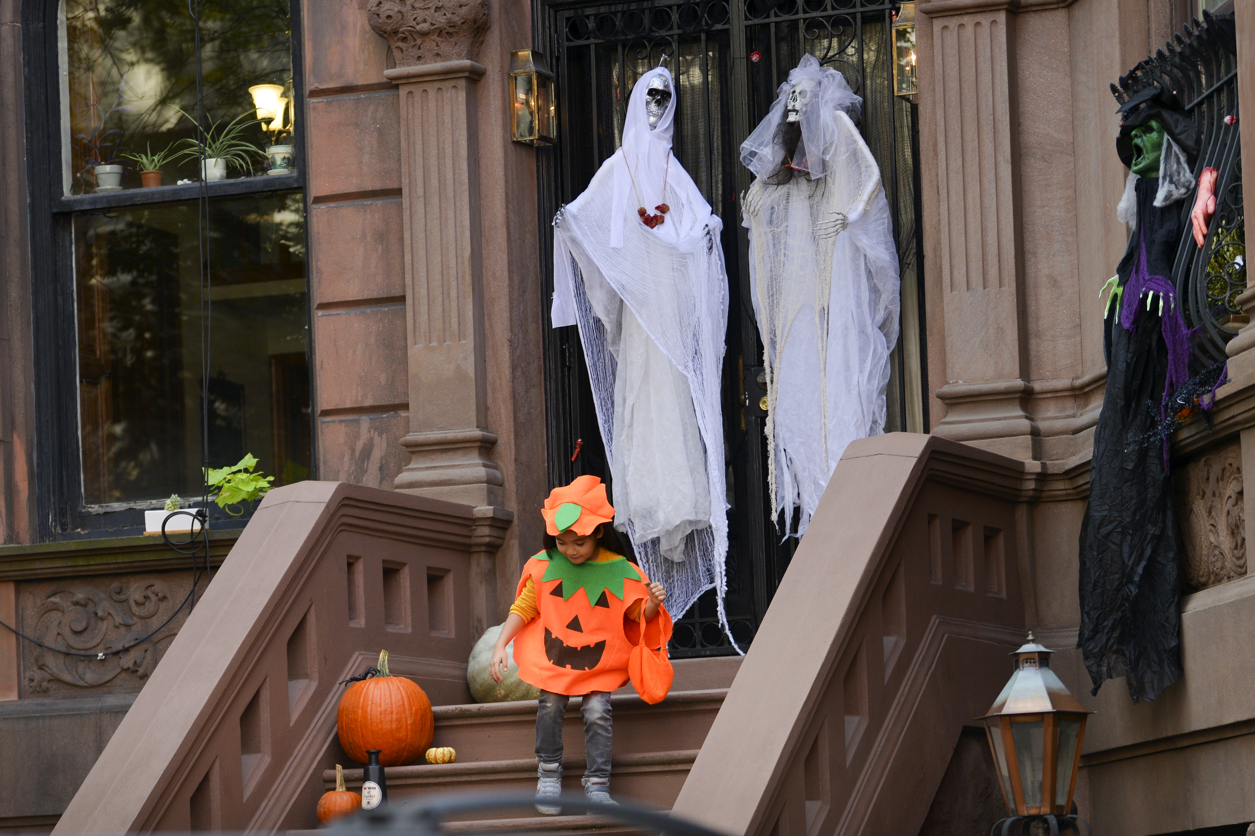 NYC Halloween weather: All treat, no tricks