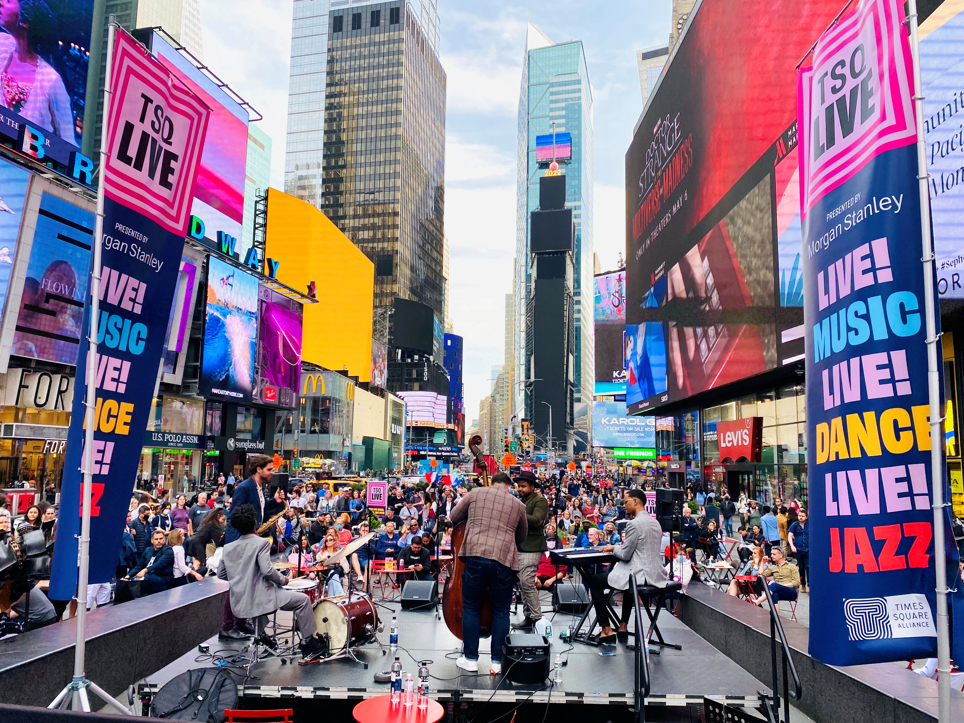 Times Square Alliance announces TSQ Live series of free concerts and events