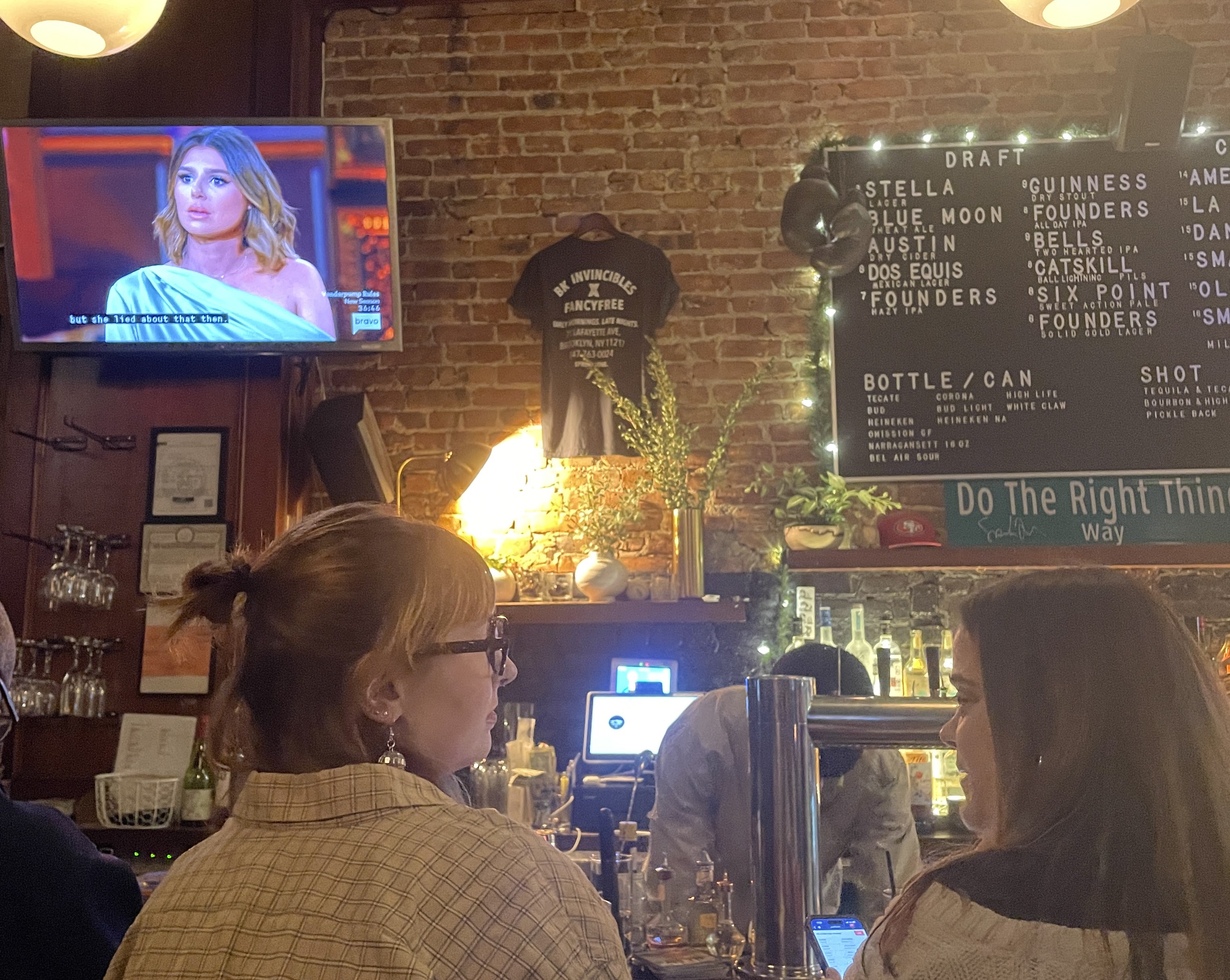 ‘Vanderpump’ fans rule the night at this Brooklyn bar where reality TV is treated like sports