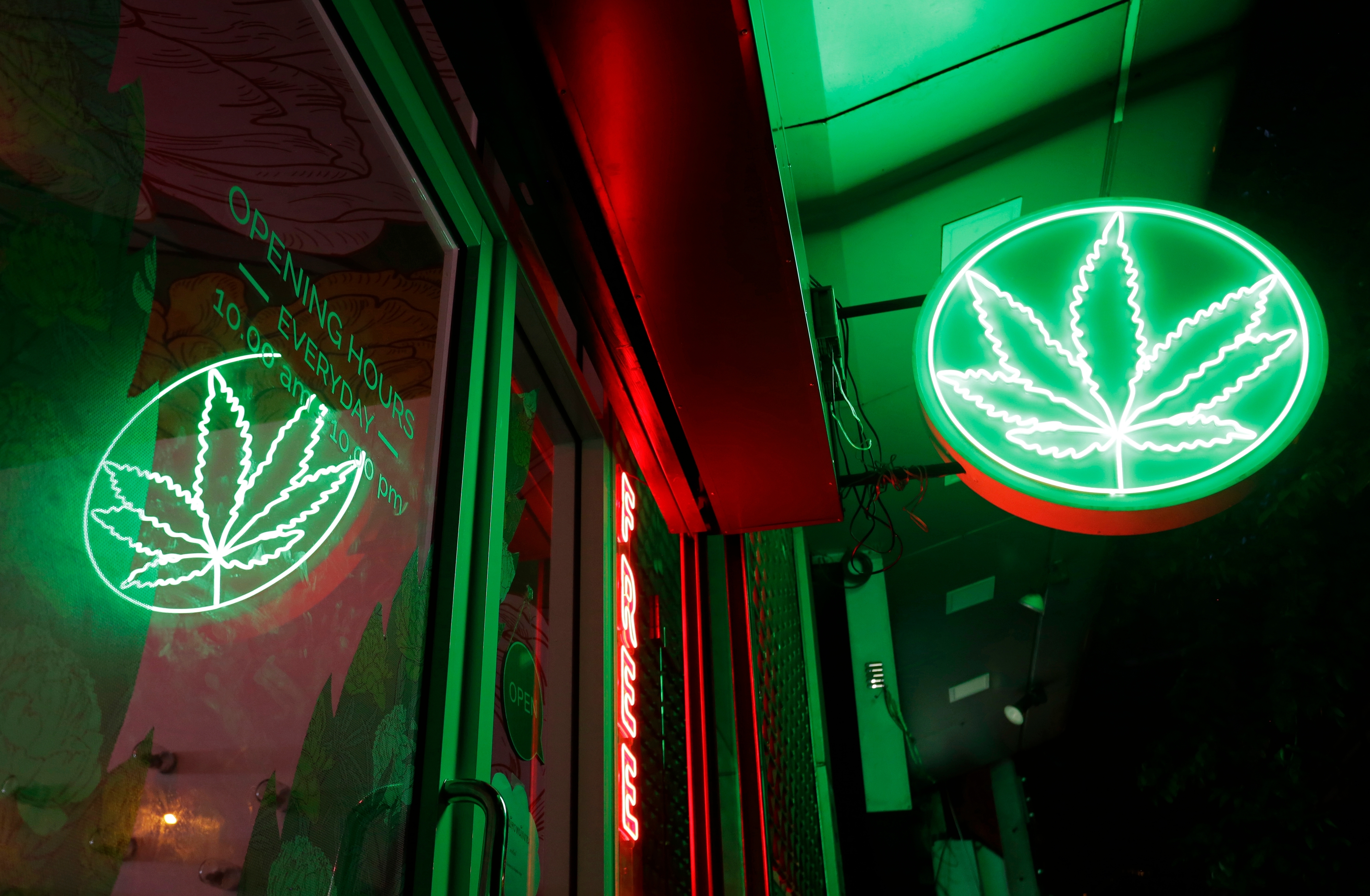 NYC Council looks to stop illegal dispensaries – by going after their landlords NYC Council looks to stop illegal dispensaries – by going after their landlords