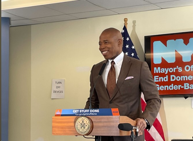 NYC Mayor Eric Adams doubles down on cryptocurrency despite industry implosion NYC Mayor Eric Adams doubles down on cryptocurrency despite industry implosion