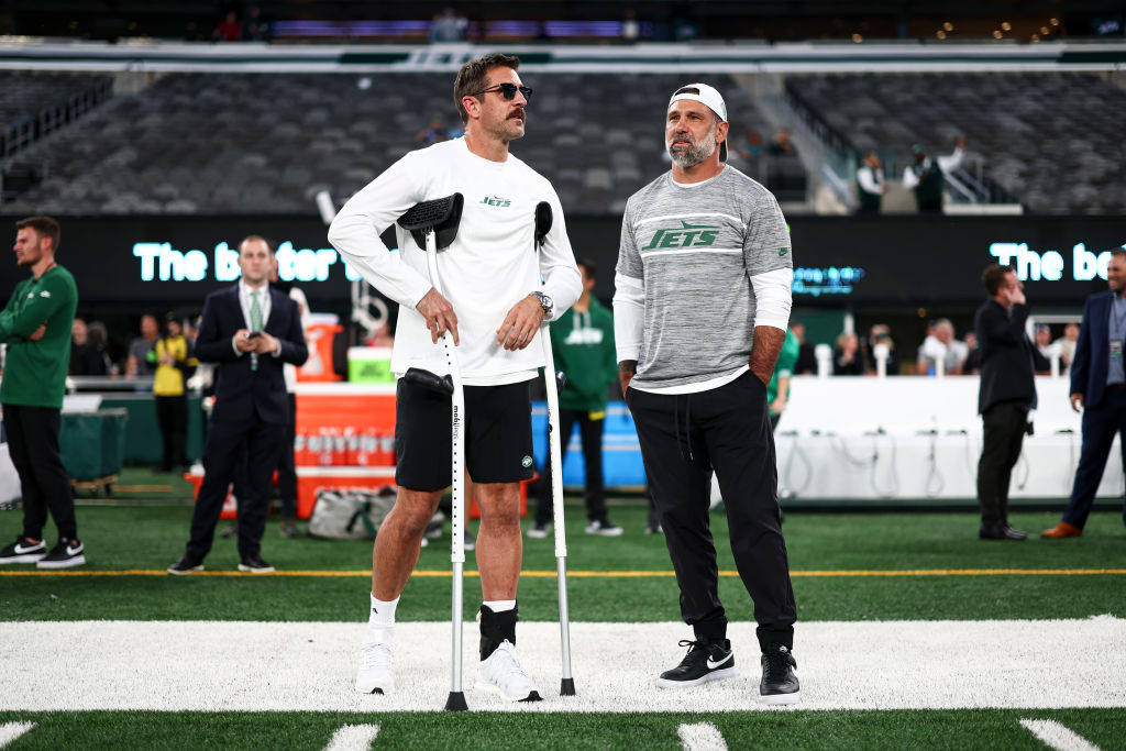 Early Addition: RFK Jr. considering Aaron Rodgers as his running mate