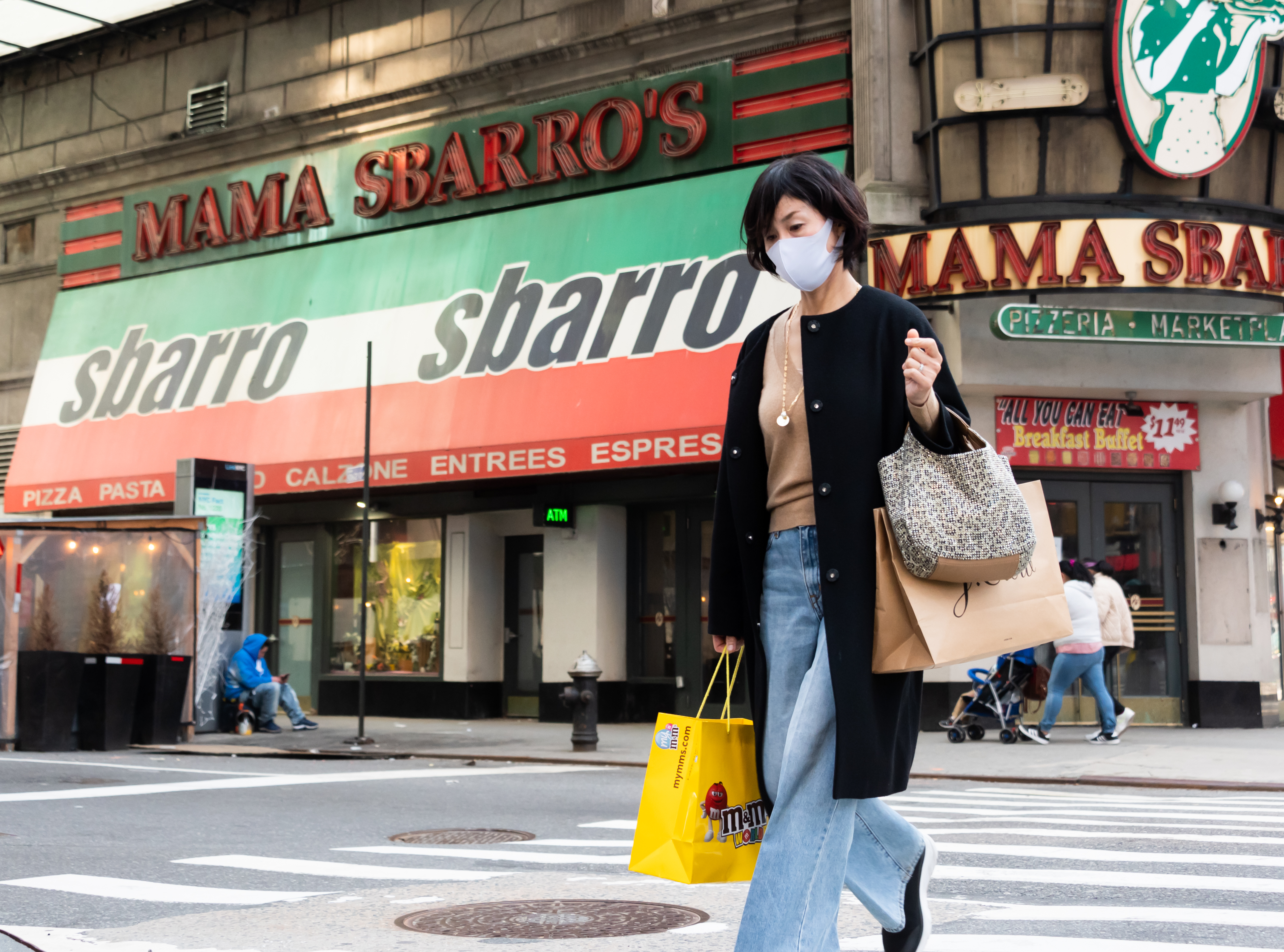 Early Addition: Should the city landmark the Times Square Sbarro?