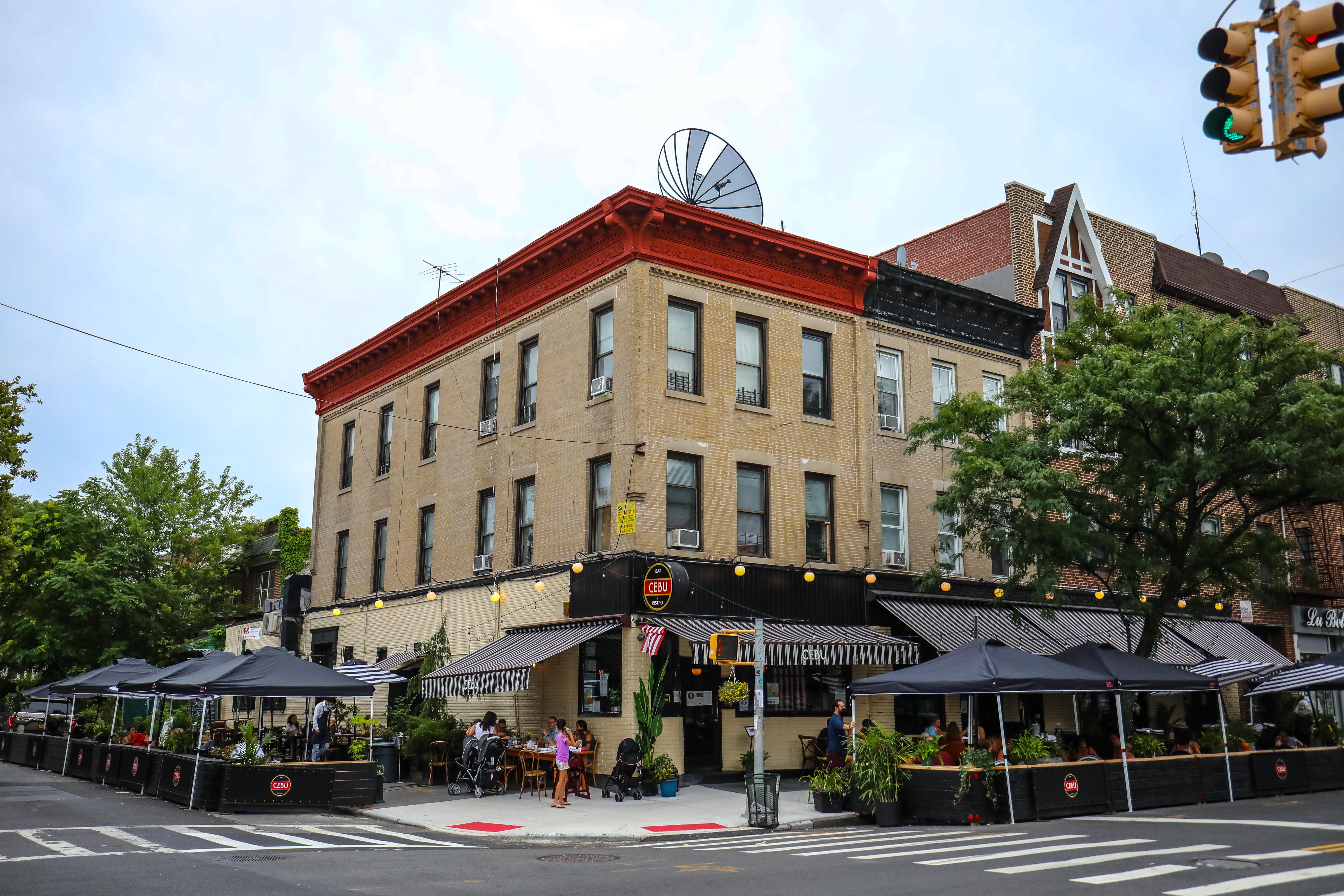 A restaurant in Bay Ridge with outdoor dining.