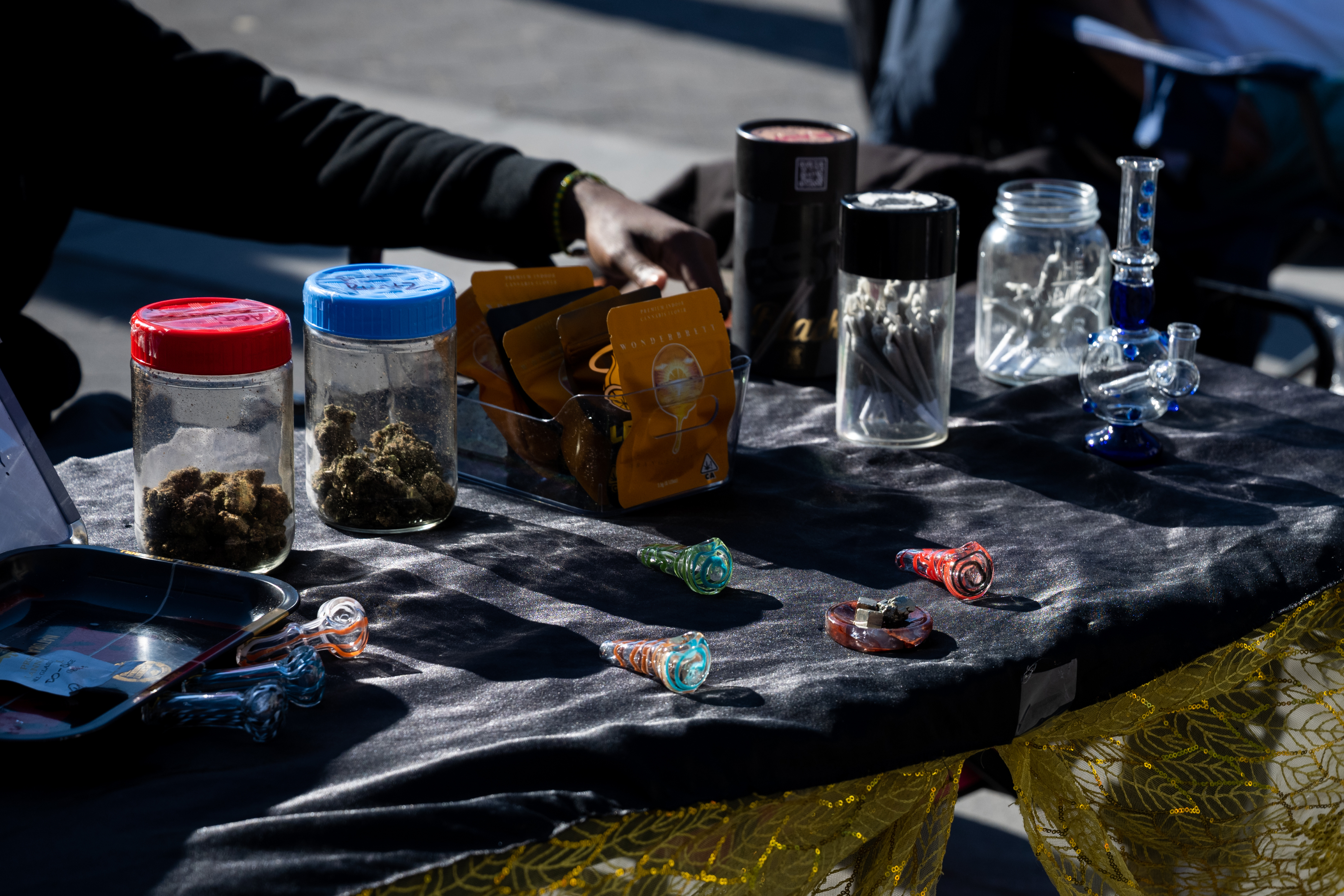 Brooklyn can get a legal weed dispensary after judge narrows federal injunction