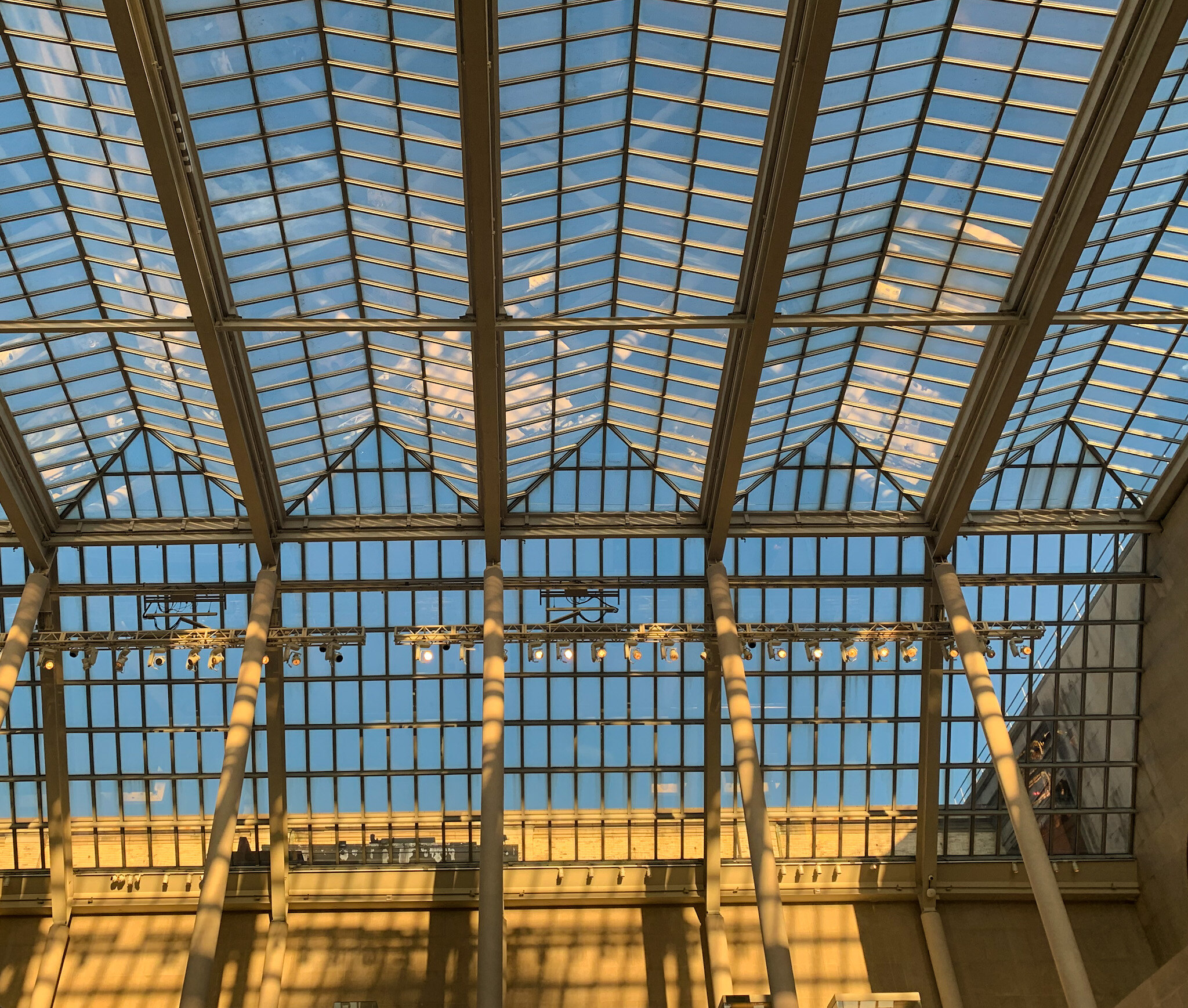 Extra Extra: Pickles are in again