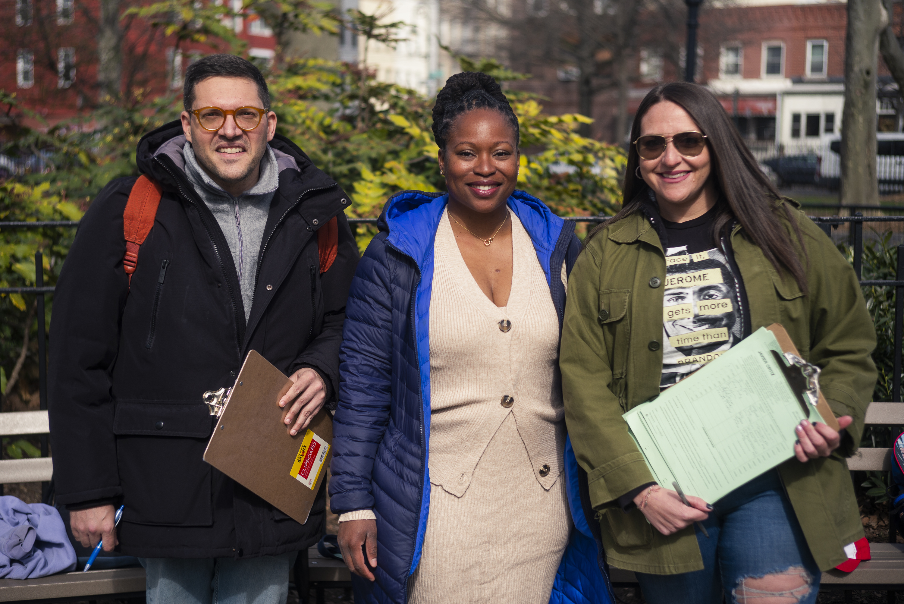 Meet New Yorkers who ‘keep democracy going’ one signature at a time Meet New Yorkers who ‘keep democracy going’ one signature at a time