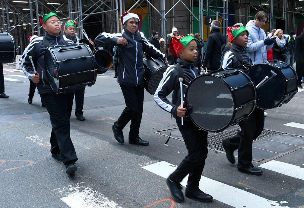 young drummers at the 5th Avenue open street