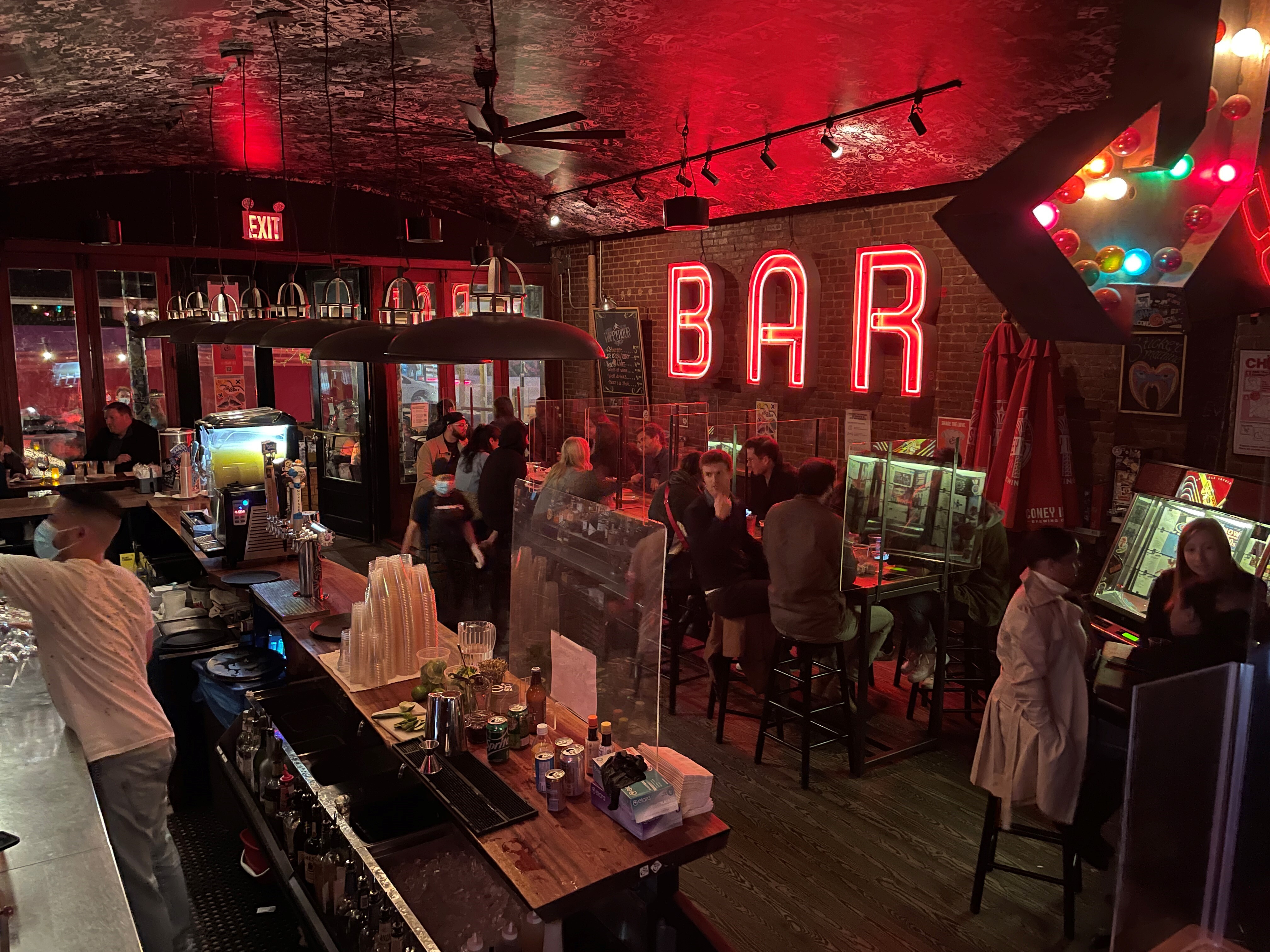 Spring In NYC Brings A Sense Of Optimism For Beleaguered Restaurant & Bar Owners