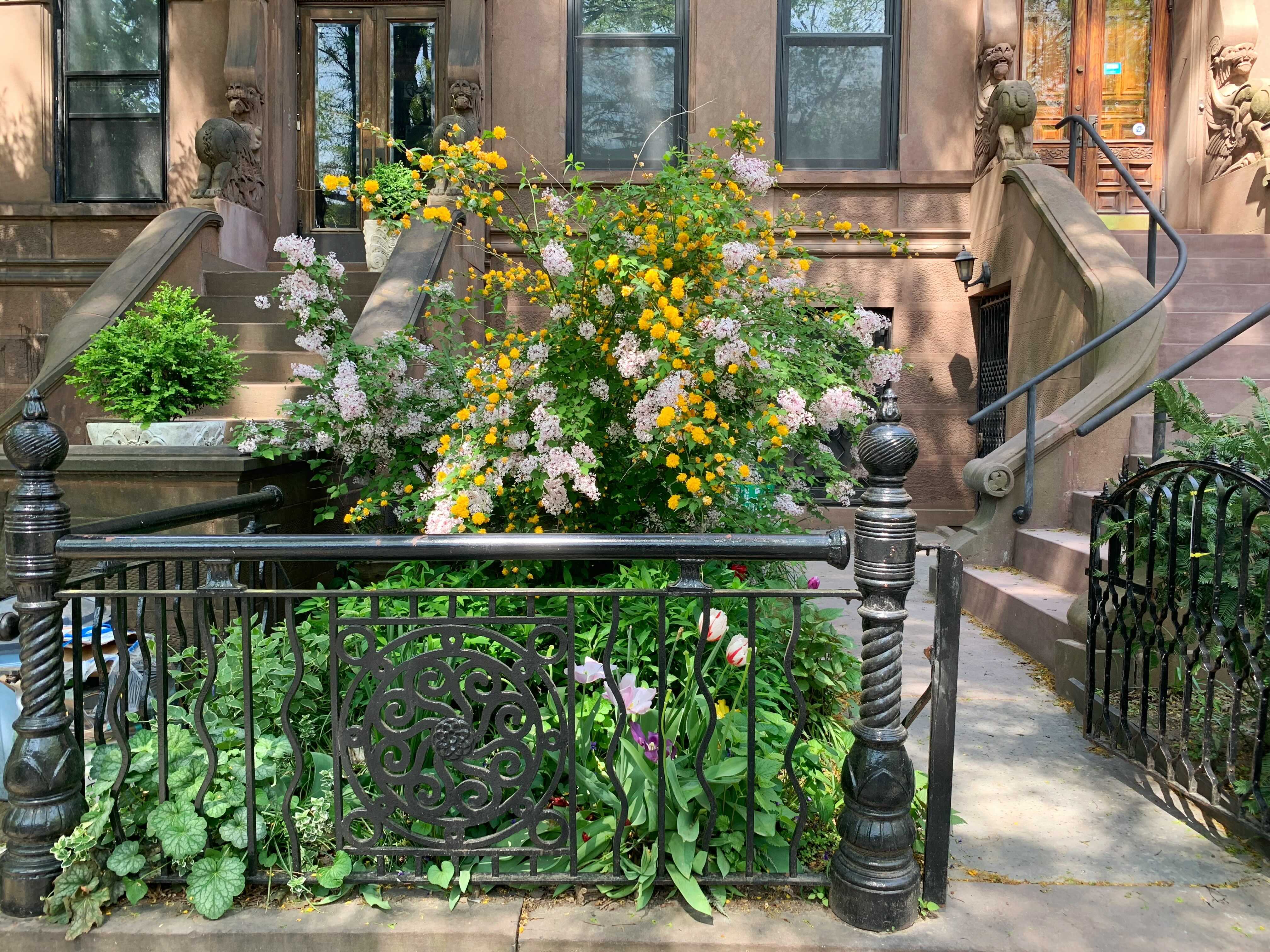 Early Addition: CDC Says Needle Anxiety Causing People To Faint, Not J&J Vaccine