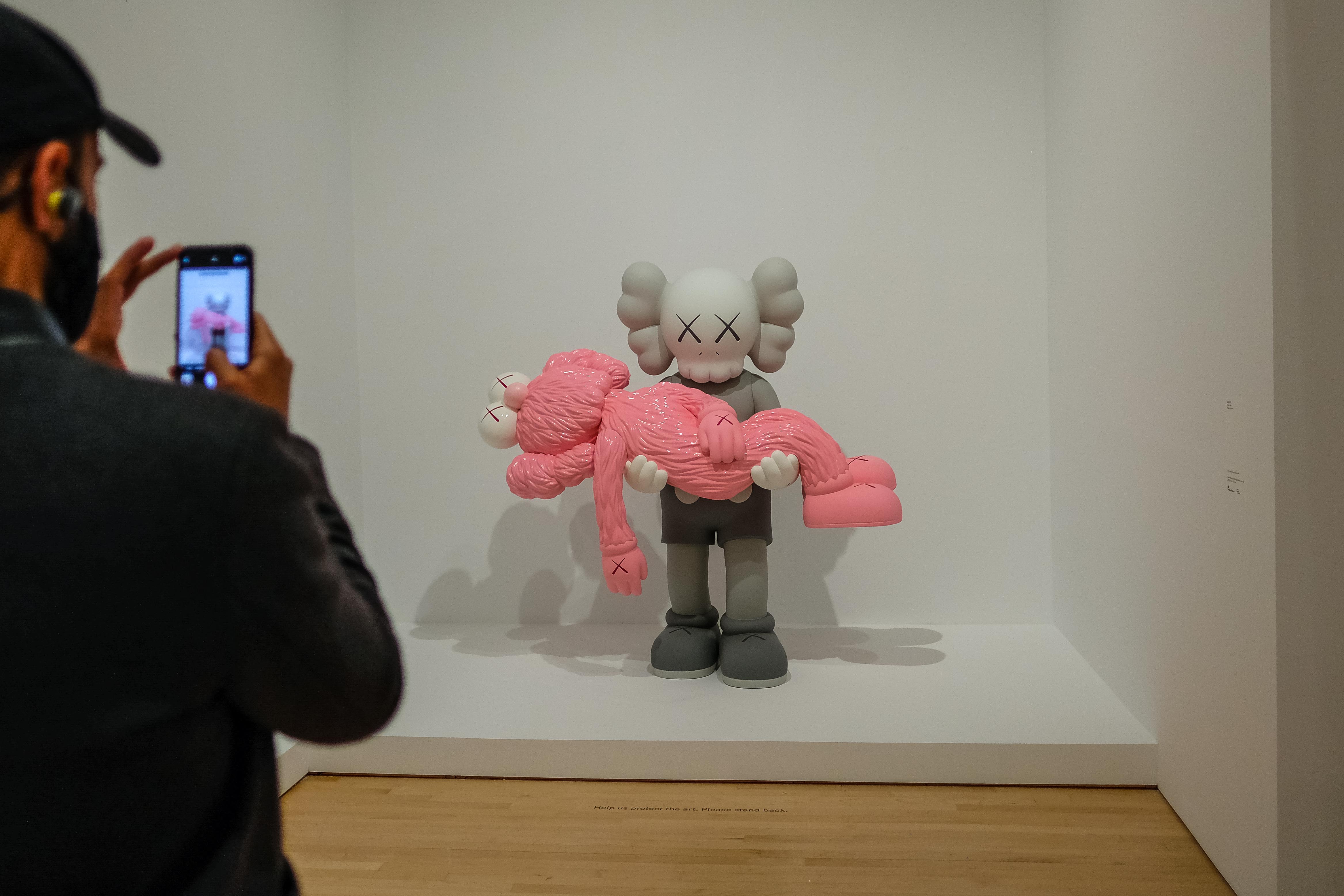 Brooklyn Museum: KAWS: “ALONG THE WAY”