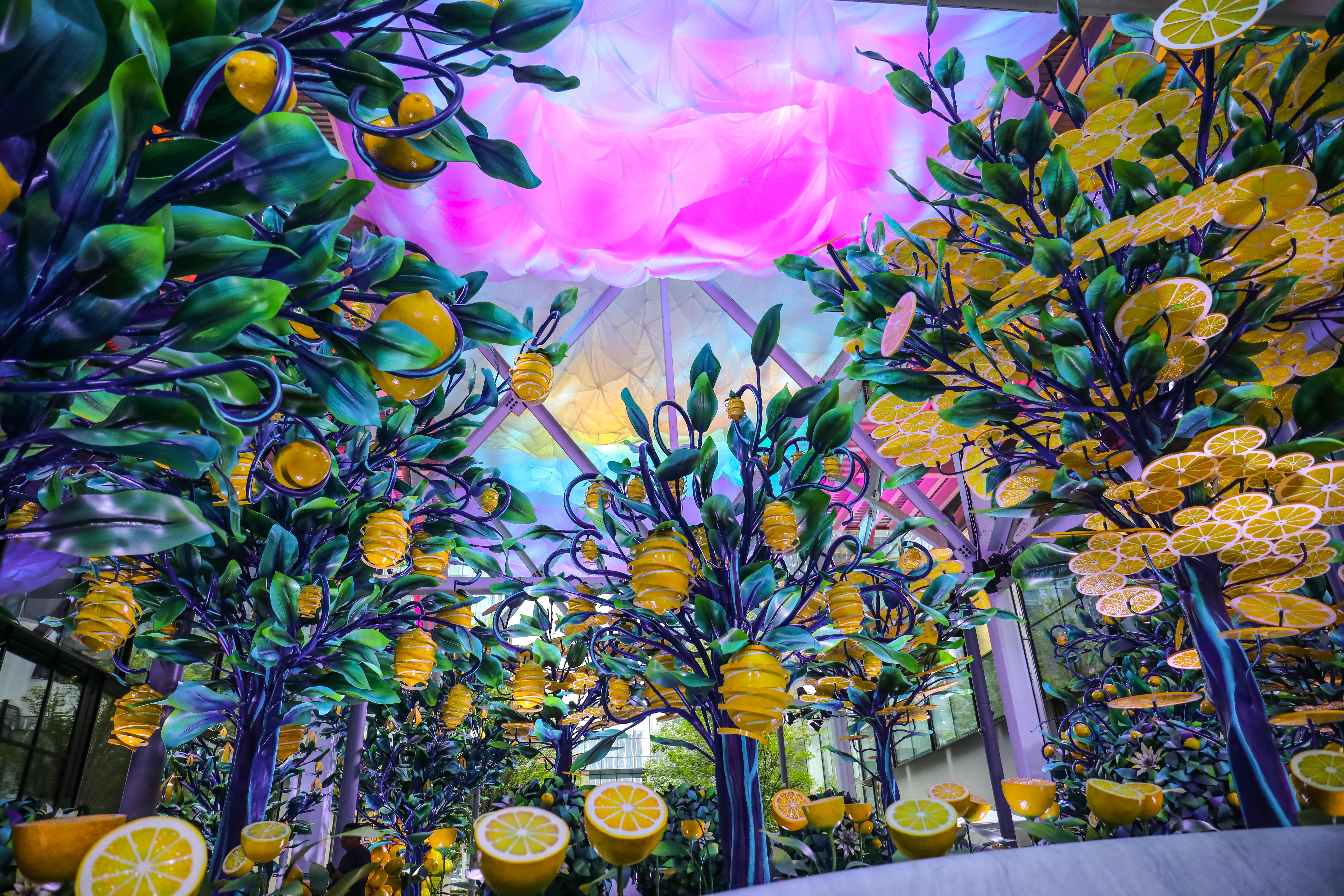 Photos: A Fantastical Lemon Wonderland Grows Under Some Scaffolding On Ninth Avenue