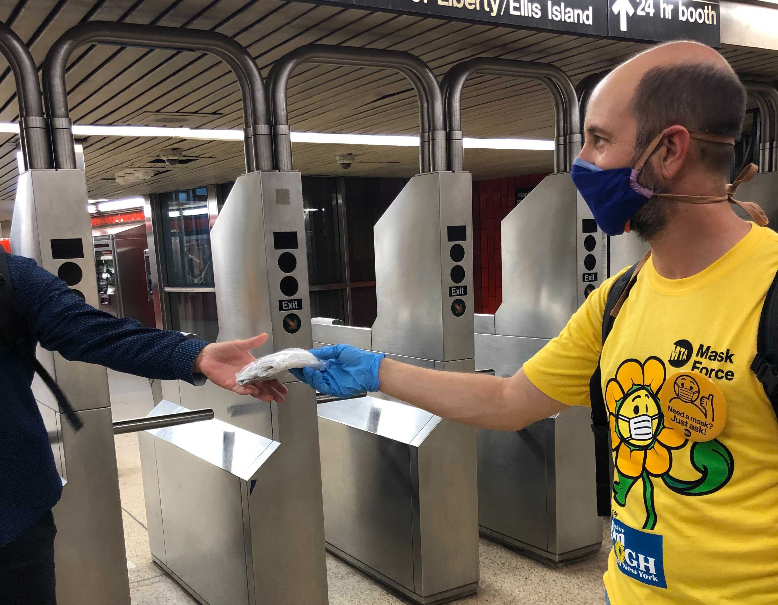 What I Learned Volunteering For The MTA Mask Force