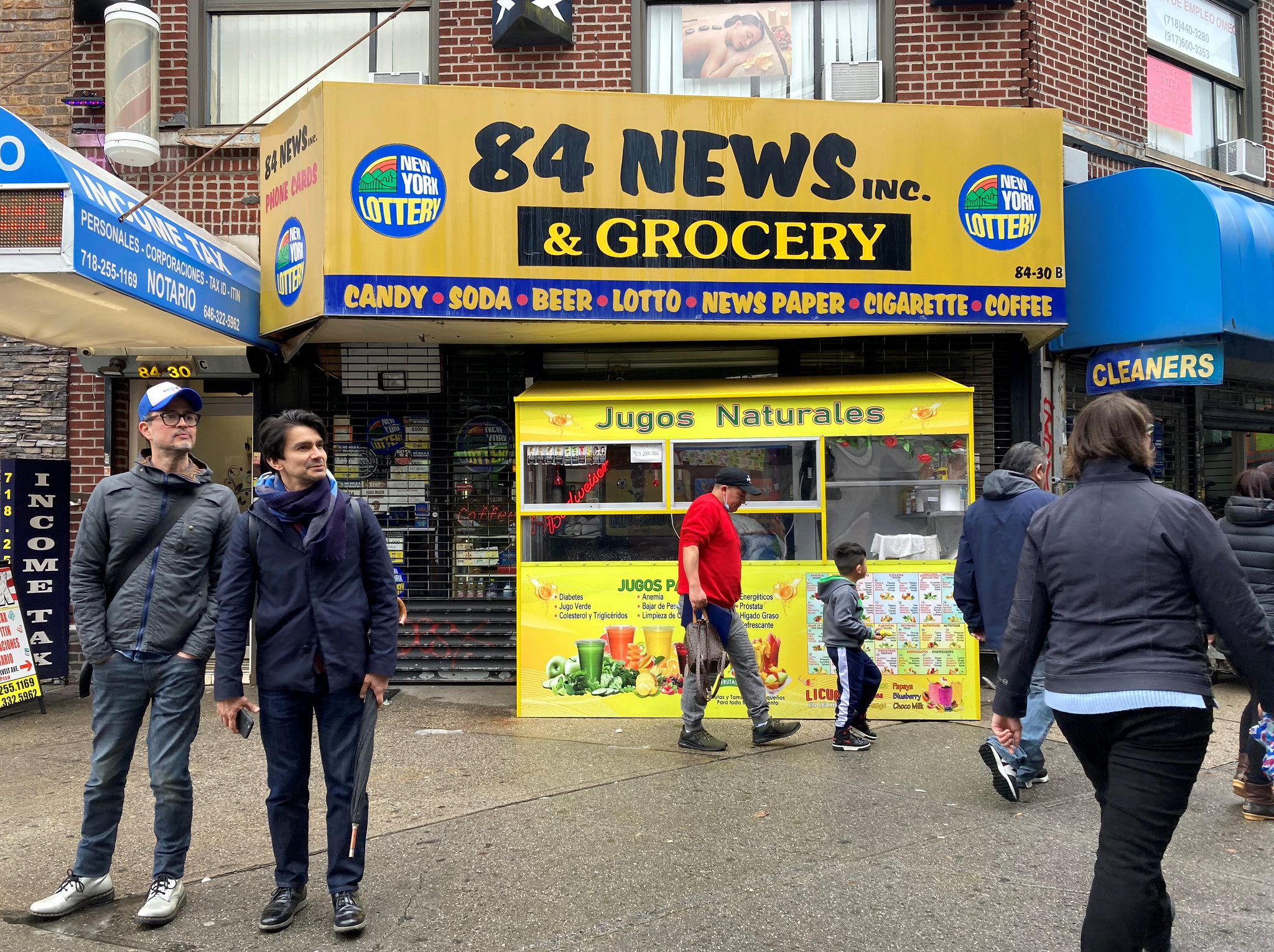 NYC bodega groups split on arming clerks after meeting with Manhattan DA