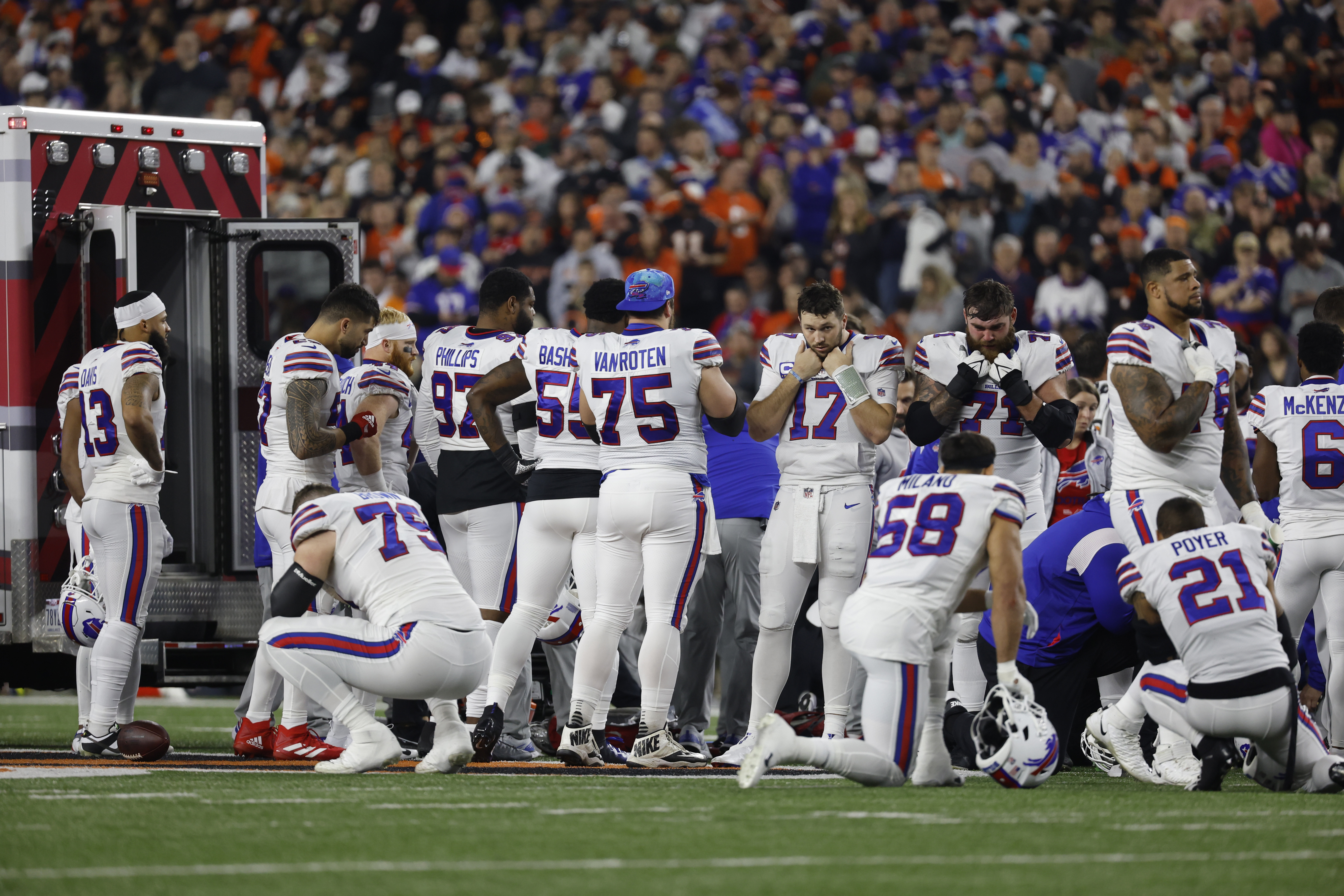 Who is Damar Hamlin, the Buffalo Bills player who collapsed at Monday's  game? : NPR