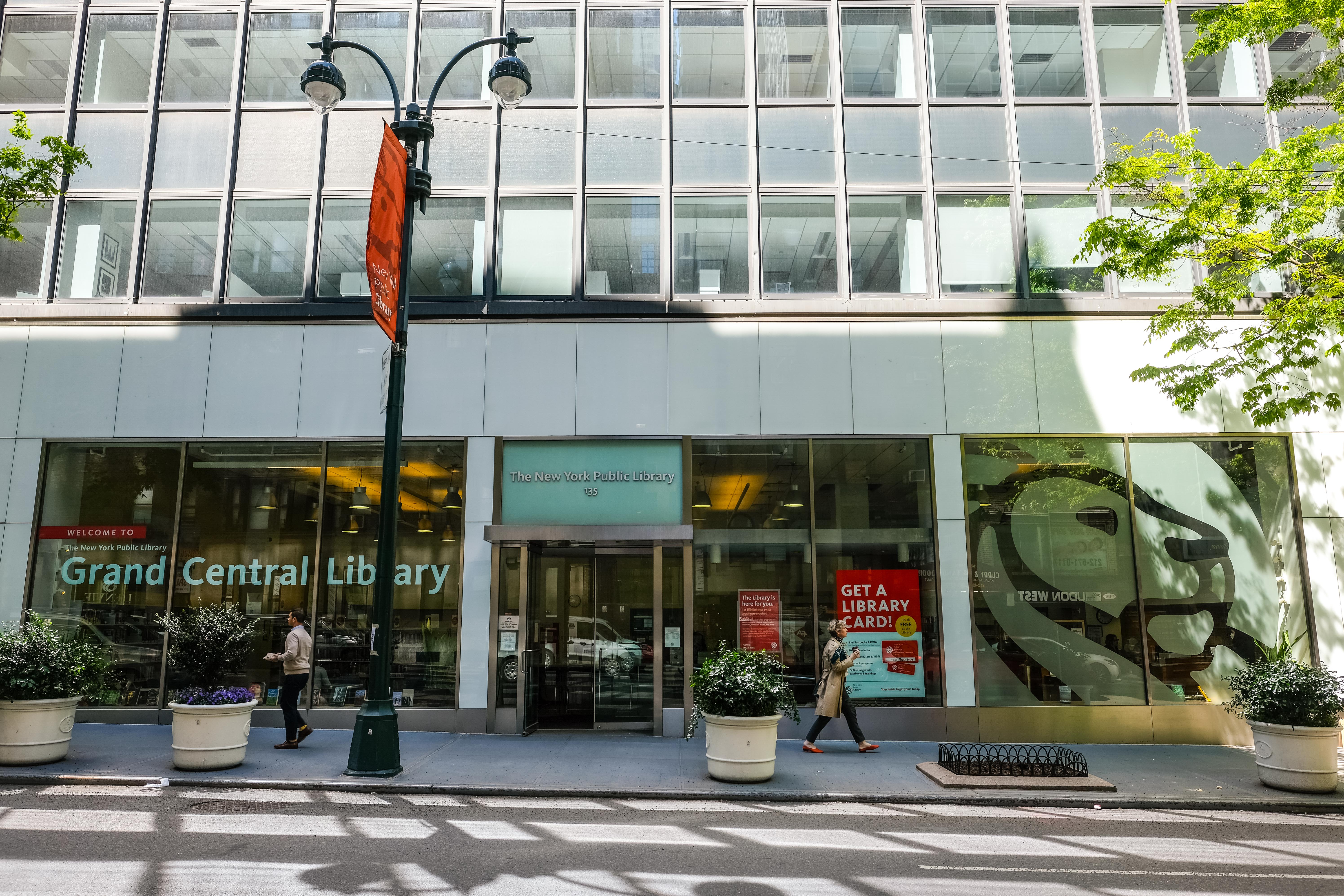 The NYPL&rsquo;s temporary Grand Central branch won over the community. Now it might close