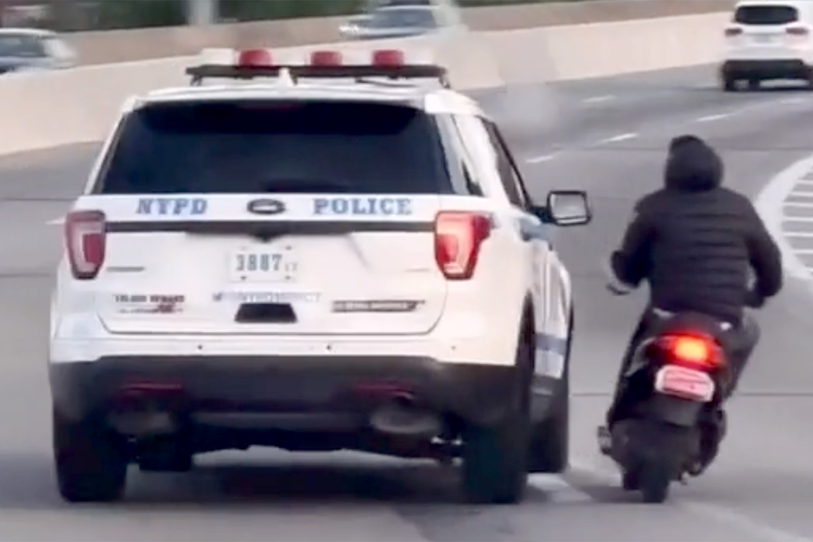 Investigations launched after NYPD vehicle repeatedly swerves toward moped on Van Wyck Expressway
