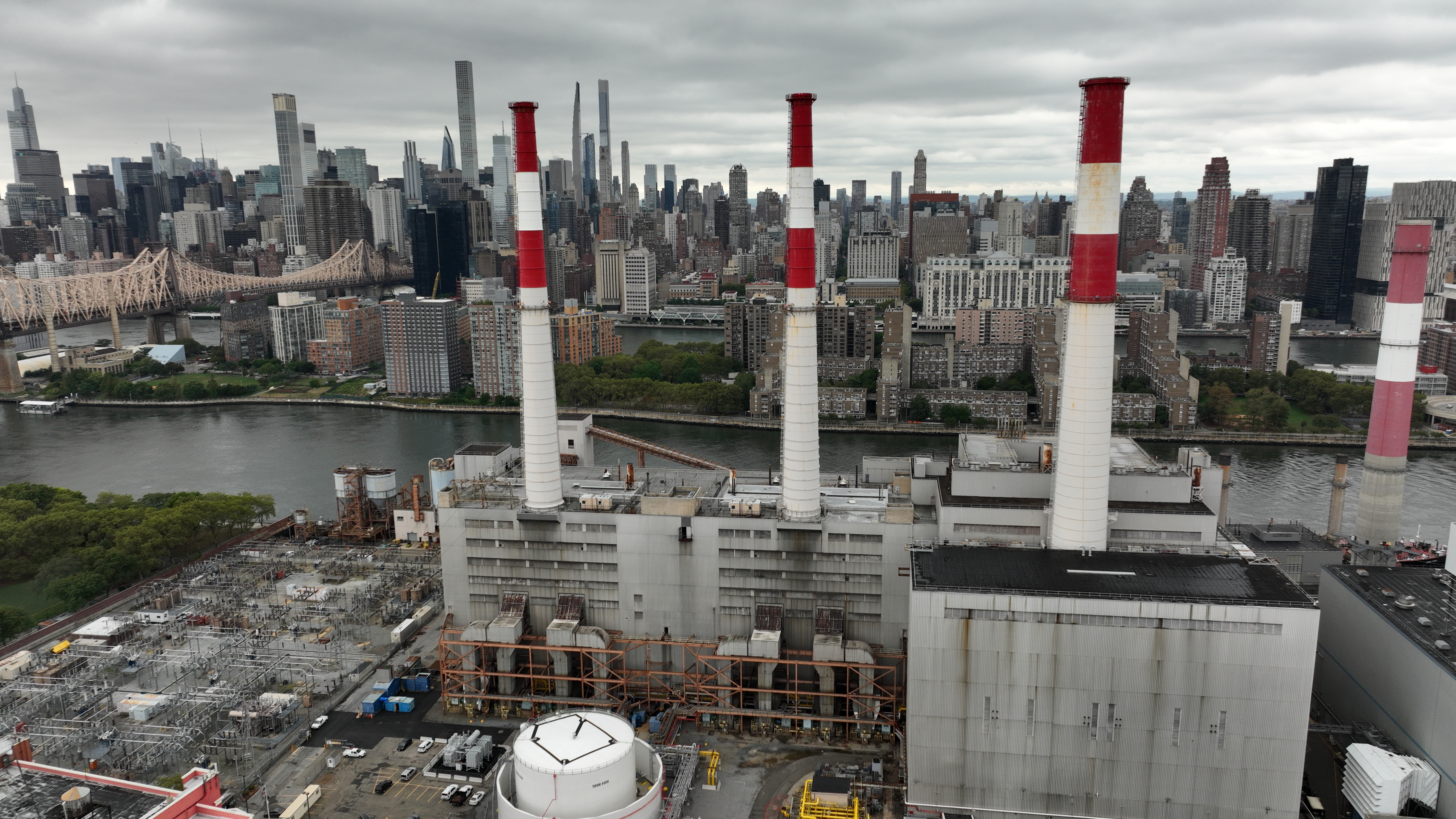 Ravenswood Generating Station in Astoria, NYC’s largest fossil fuel power plant, is charting a course to become a renewable energy hub.