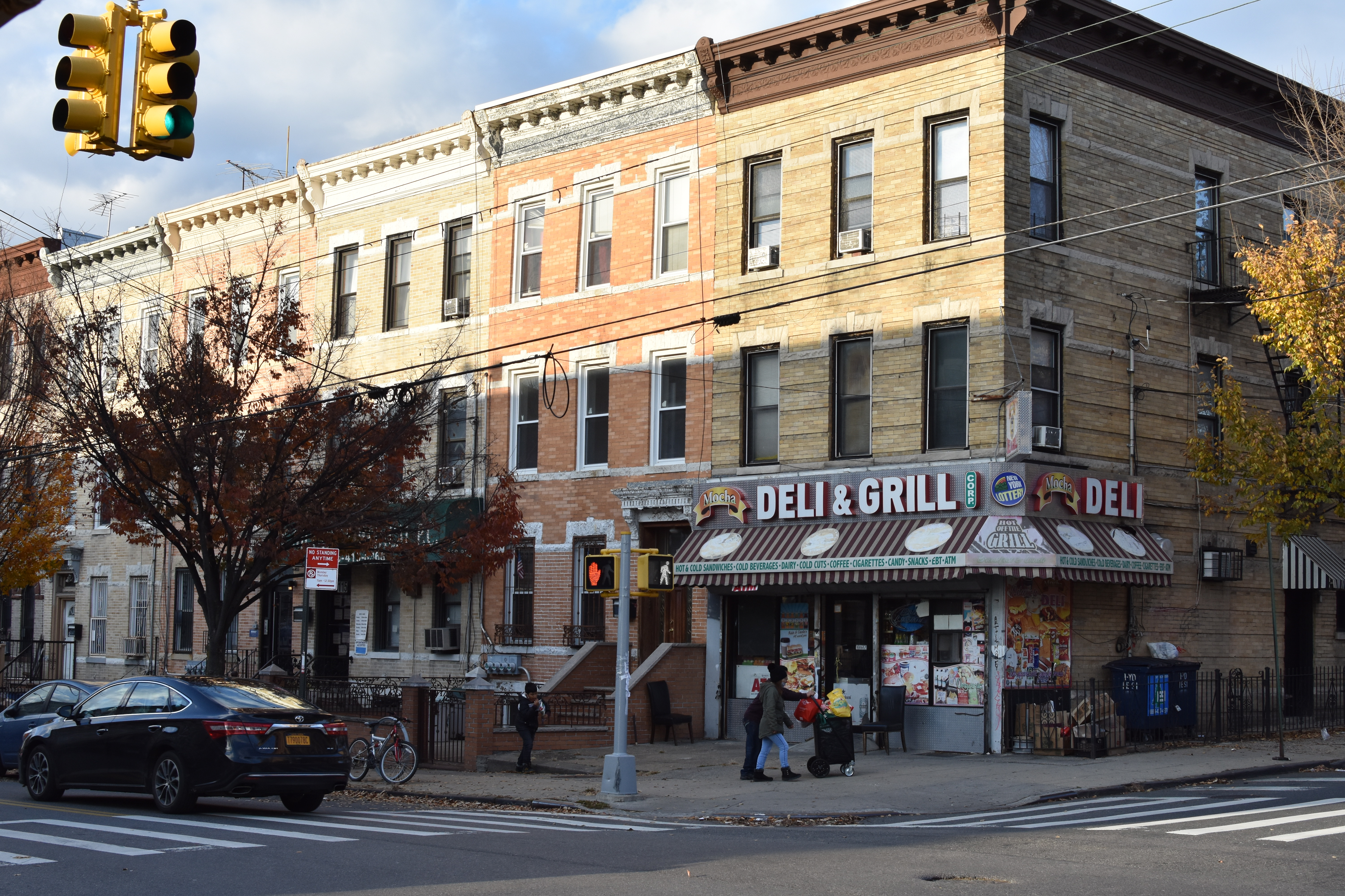 $1 million pilot promotes bodega safety in the Bronx, Manhattan