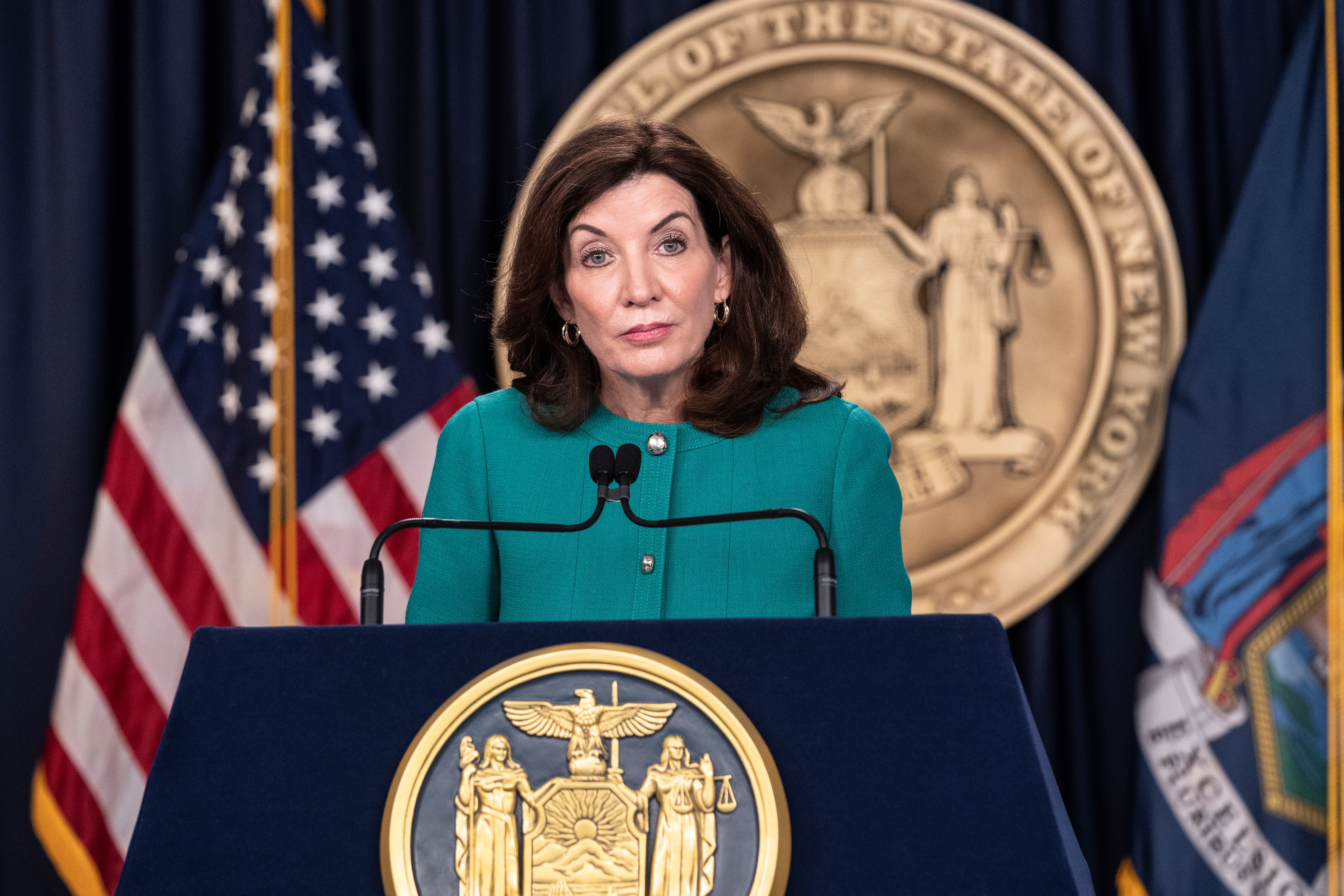 Gov. Hochul, lawmakers to miss New York budget deadline