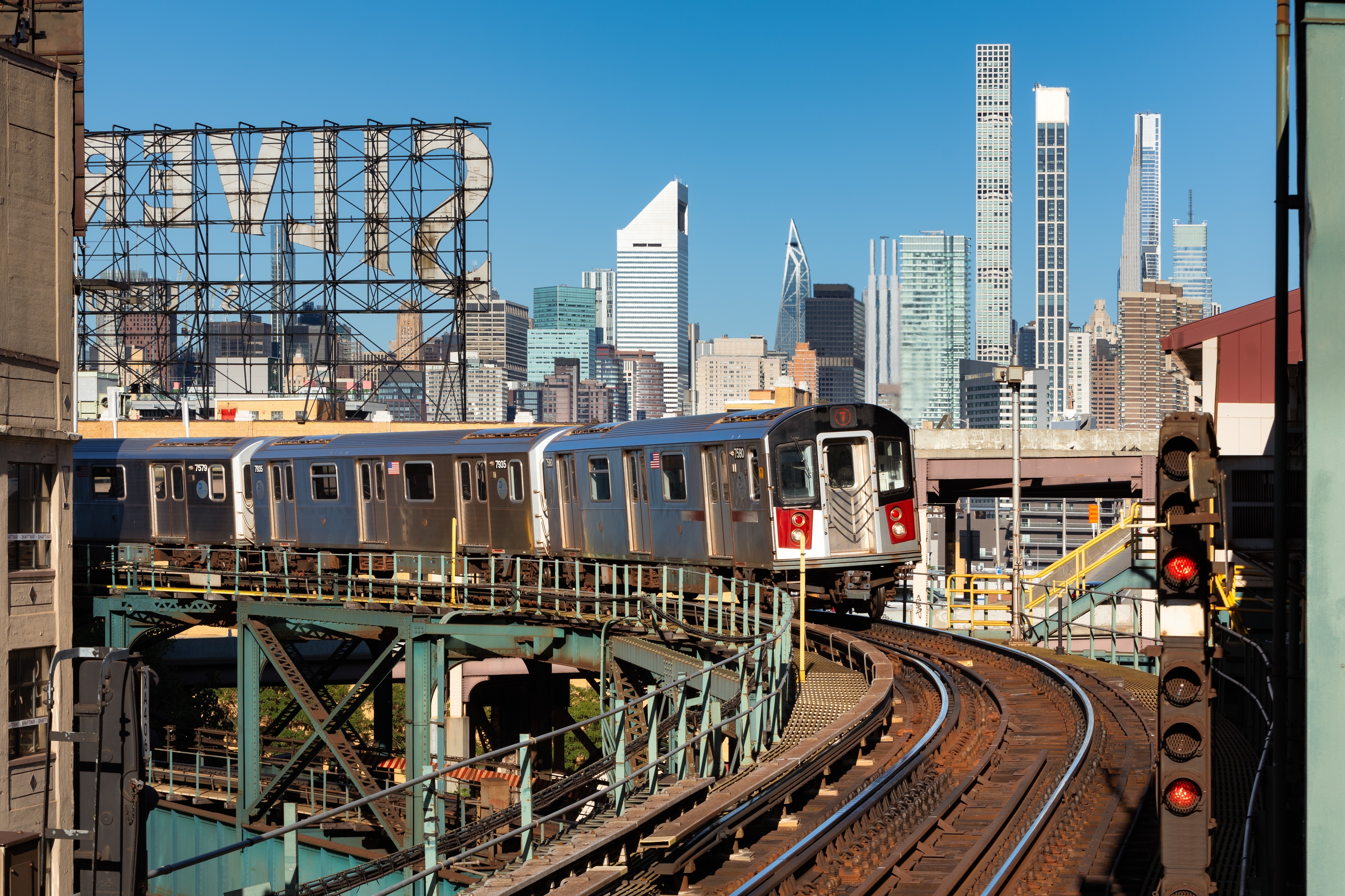 Construction begins at Queensboro Plaza subway station