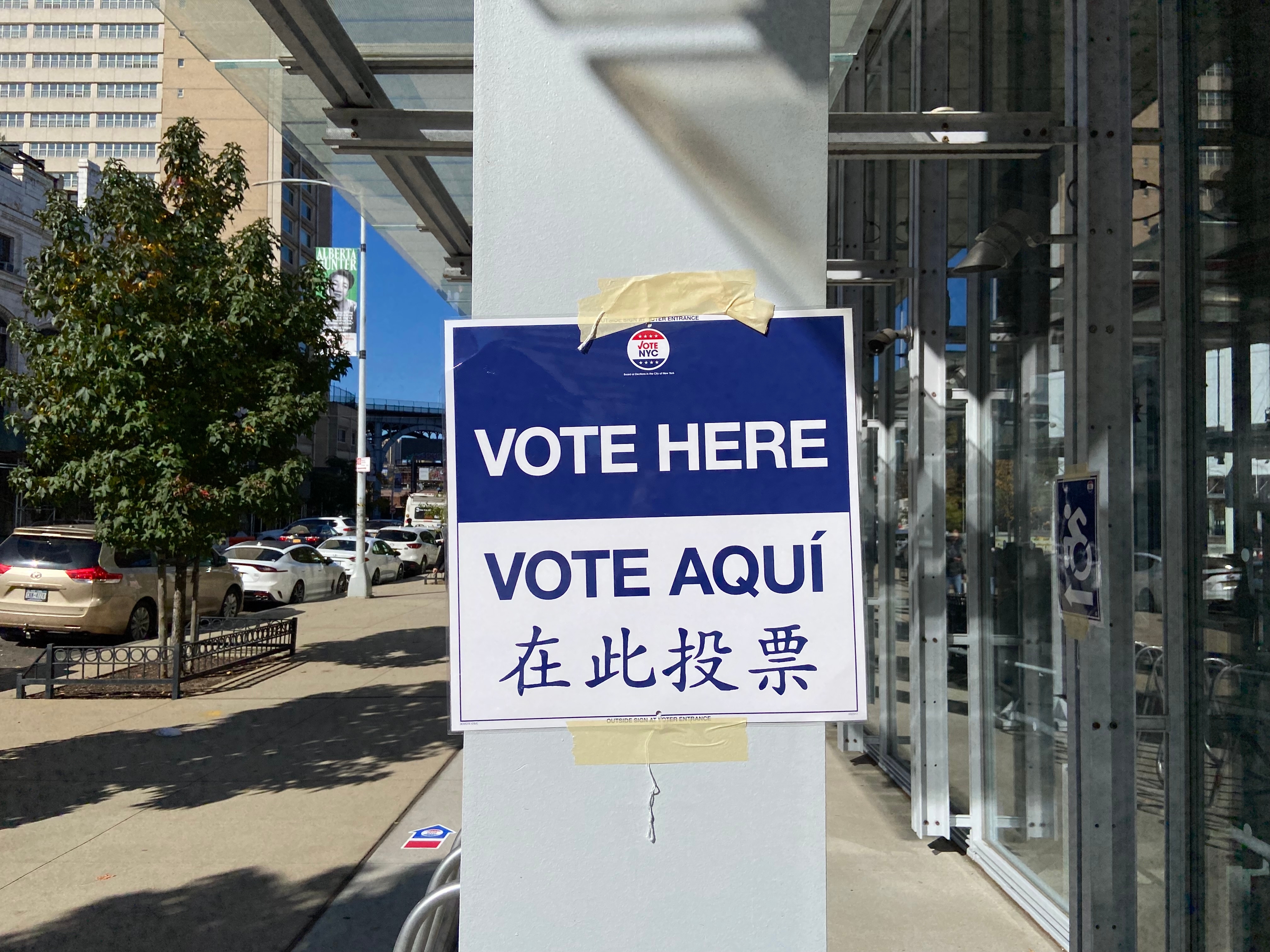 Vote sign in New York