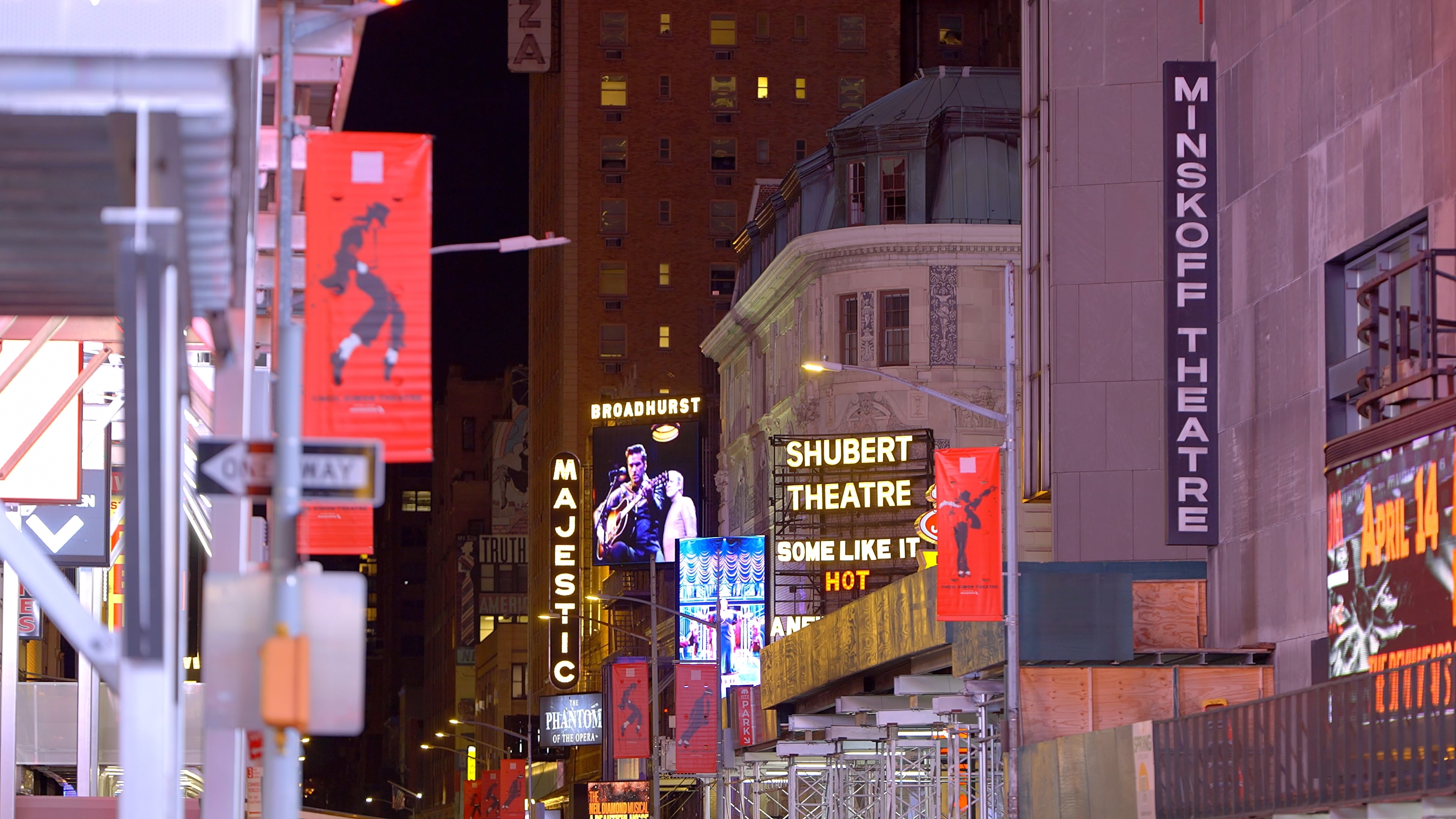 On Broadway, the show goes on as producers, union avert looming strike