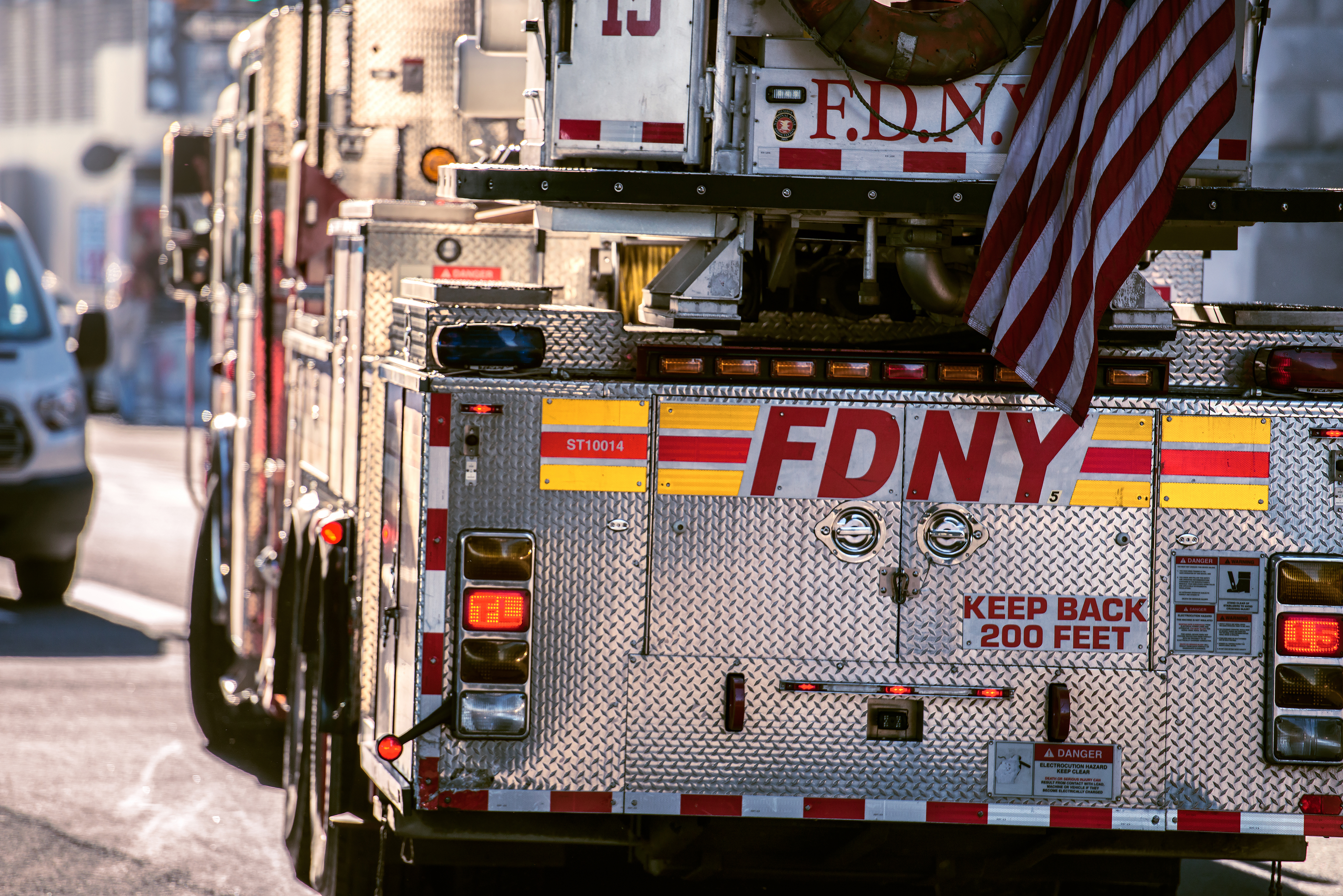 64-year-old woman dies in Forest Hills, Queens apartment fire