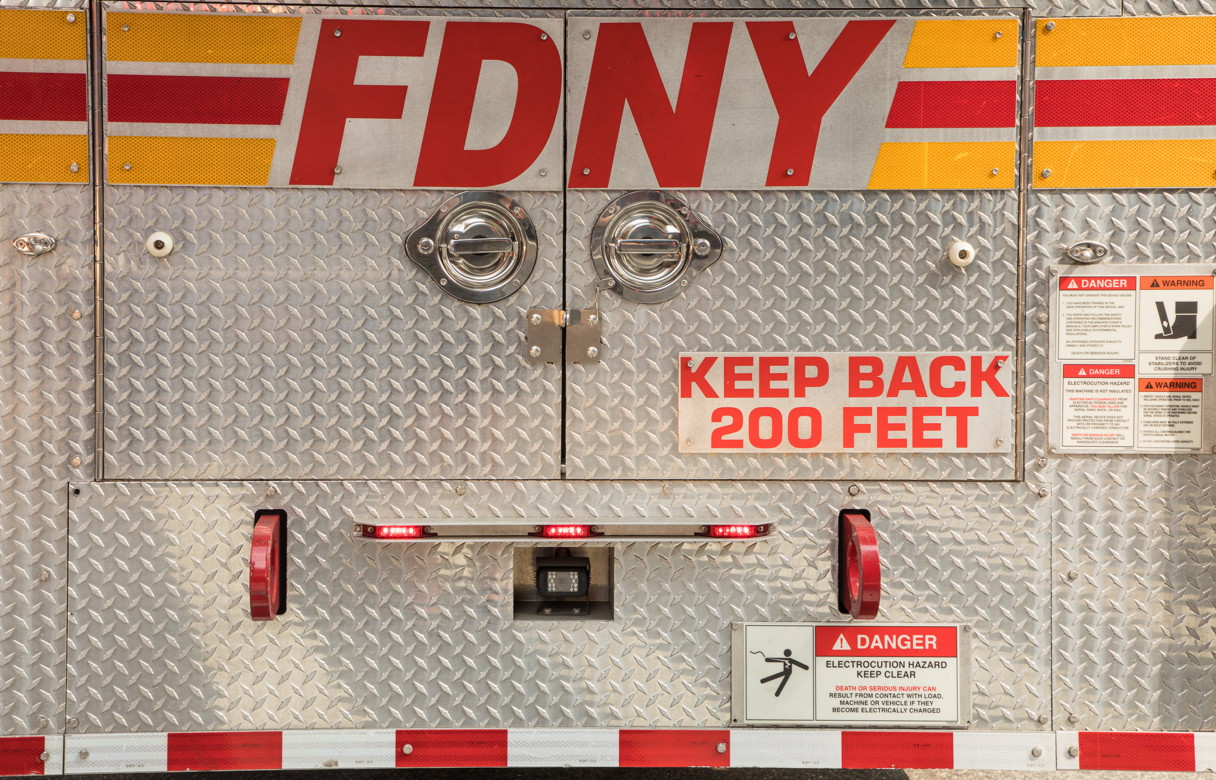 E-bike fire injures 38 in Midtown East apartment building